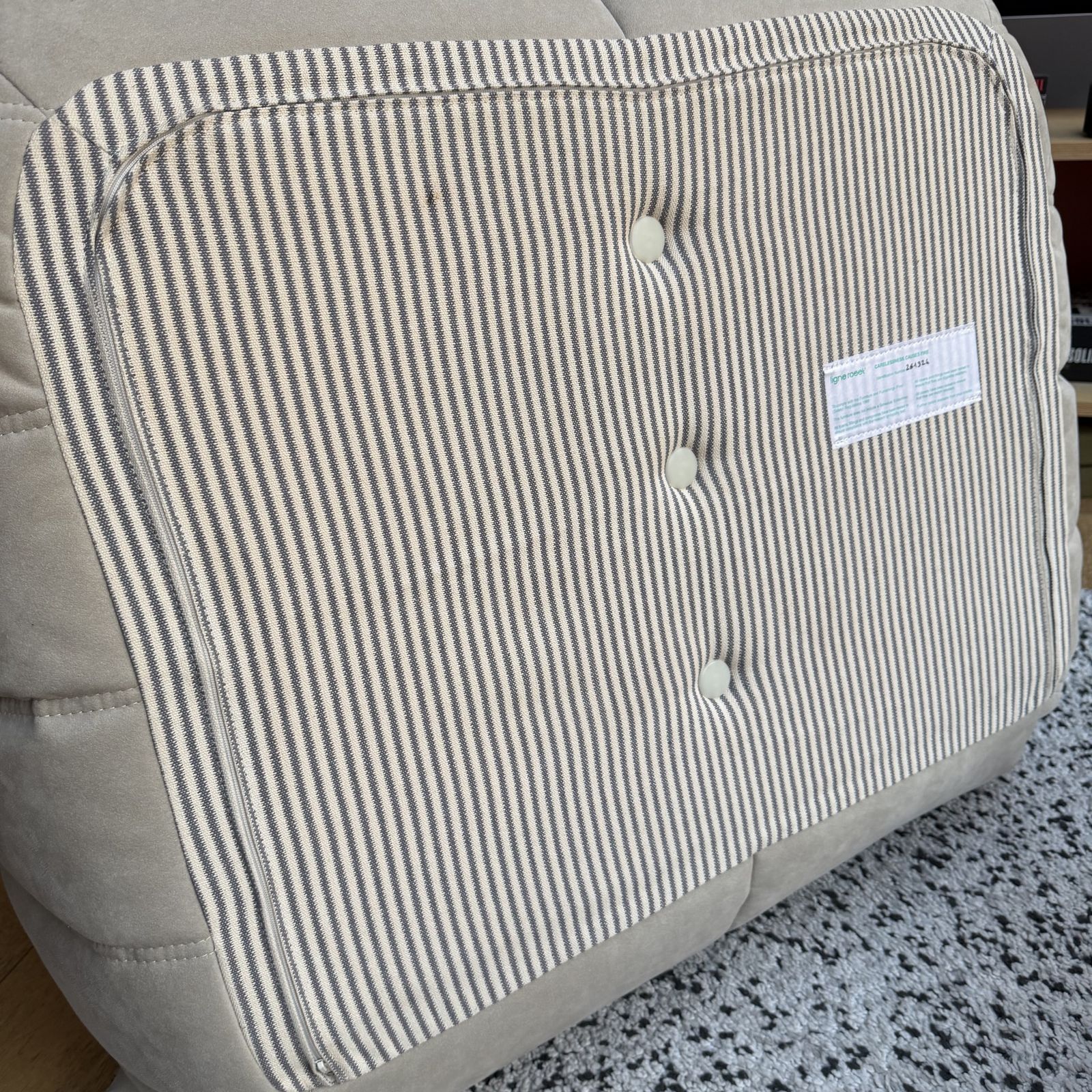 Ligne Roset Togo Ottoman Footstool   Alcantara   Sea Sand   Excellent Condition photo 800.0
