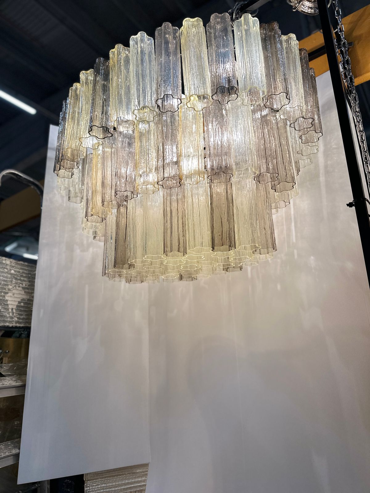 Contemporary Oval Champagne E Fumè “Tronchi” Murano Glass Chandelier photo 7932.0