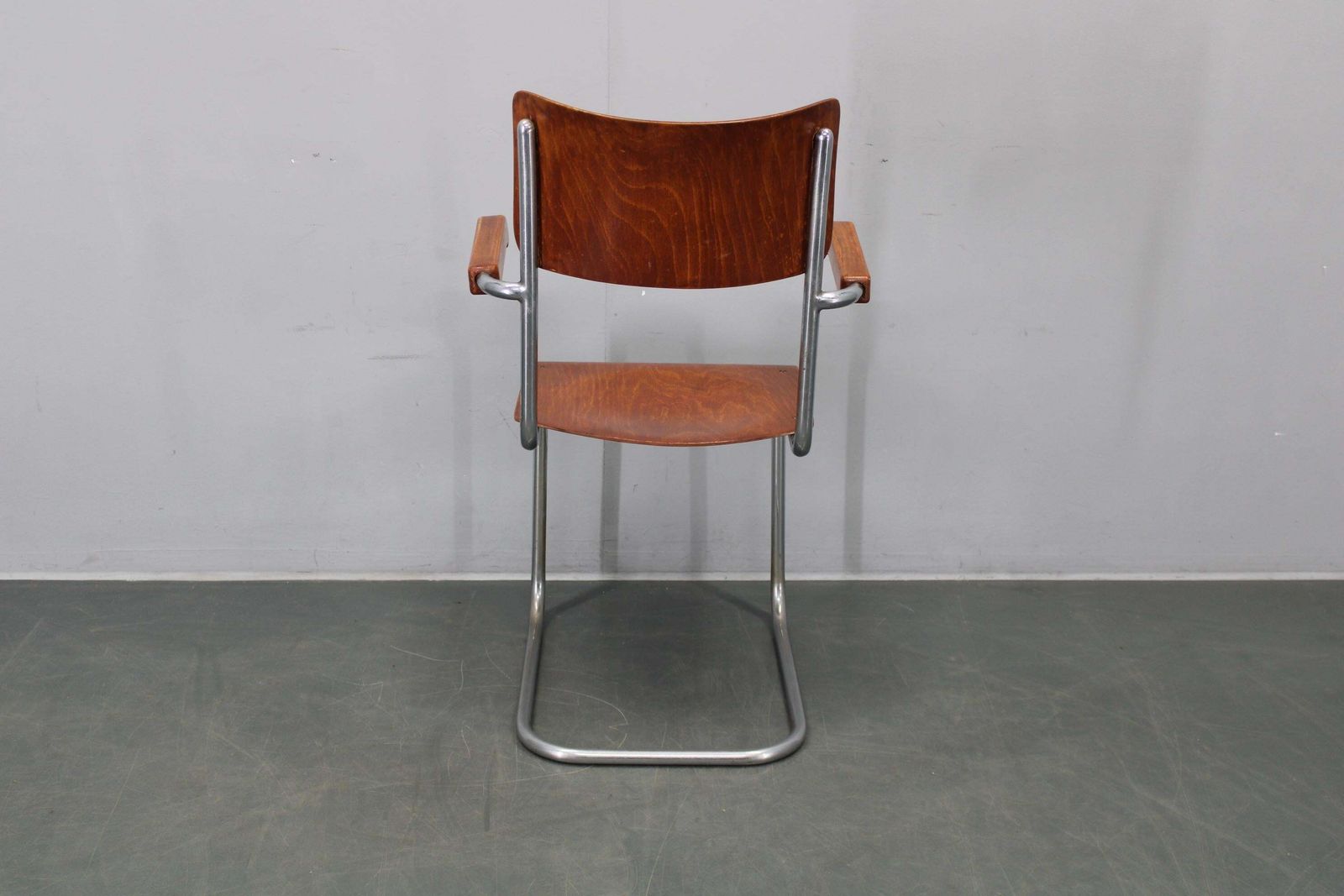 photo furniture Bauhaus Cantilever Fauteuil In Verchroomd Buisstaal En Beukenhout, Jaren 1930