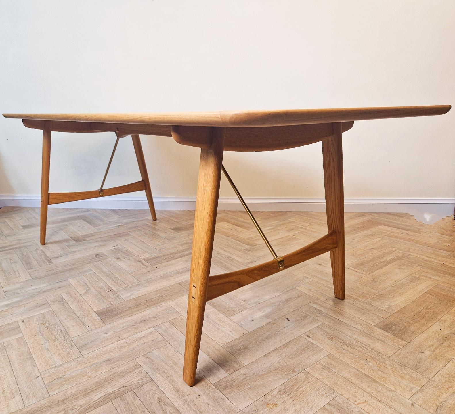 Børge Mogensen For Carl Hansen & Son Danish Mid Century Model Bm1160 Hunting Table Bl819 photo furniture