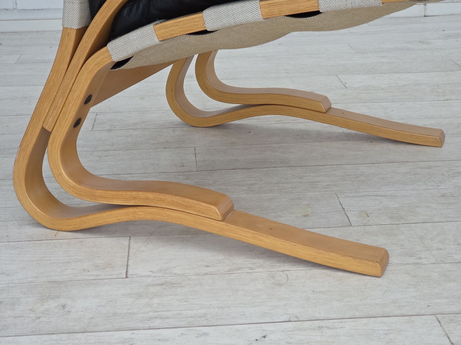 1970s, Norwegian Design, Armchair Model "Kengu", Leather, Bent Wood. photo vinterior