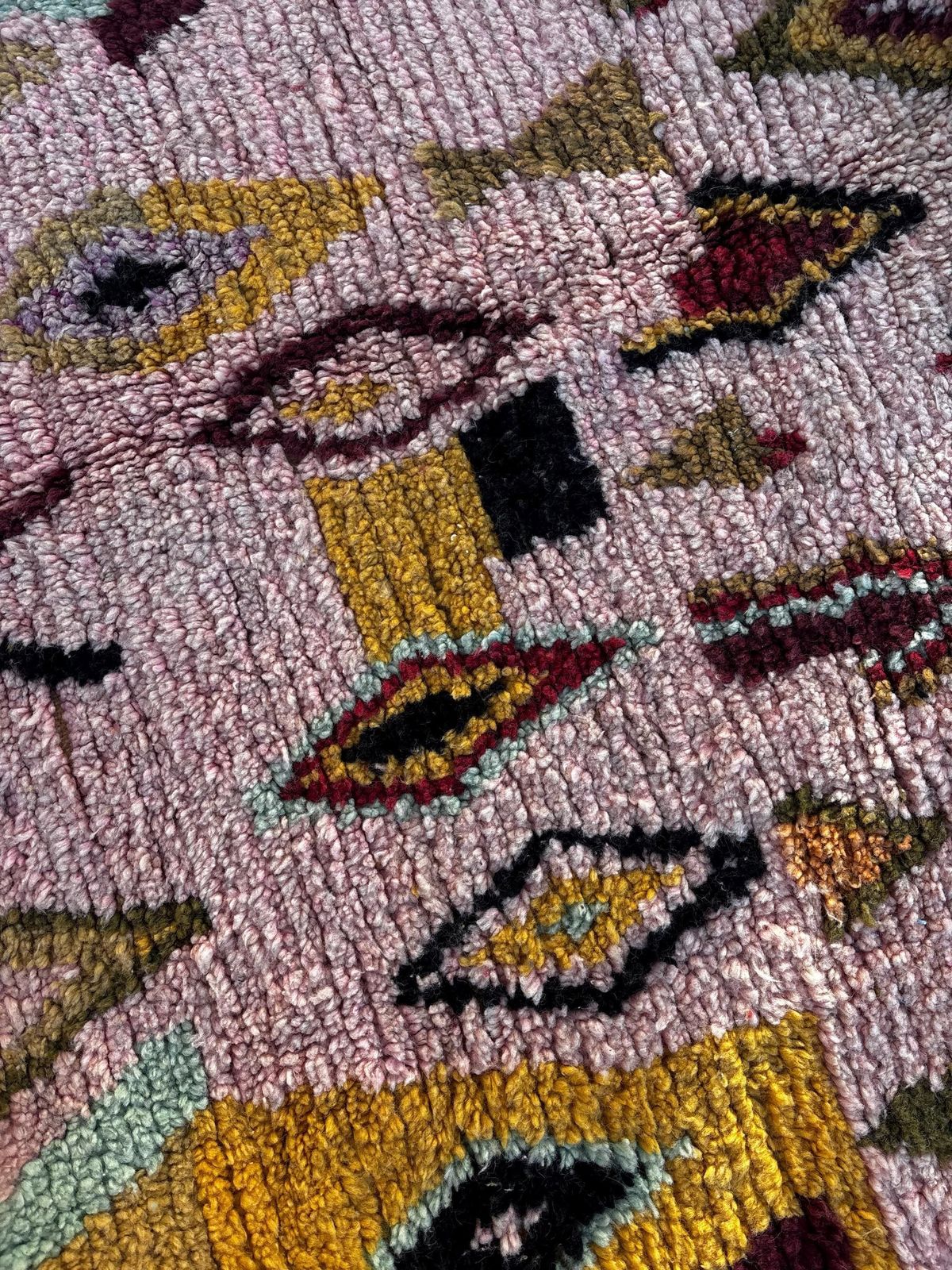 Modern Pink Berber Moroccan Rug 200x310cm – Handmade Wool Rug | Colorful Beni Ouarain Luxury Rug | Boho Chic Rug photo buy