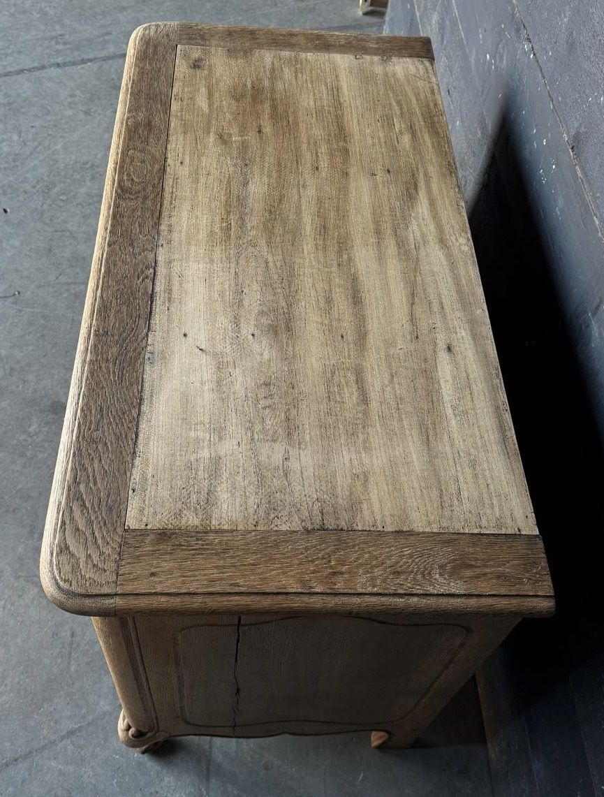 Pretty French Commode Chest Of Drawers photo vinterior
