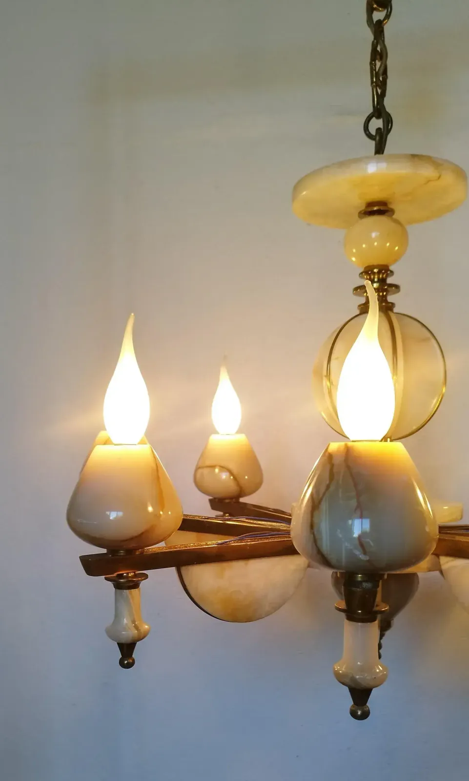 Vintage Italian Honey Onyx Marble Brass Chandelier 80s Lighting photo vintage