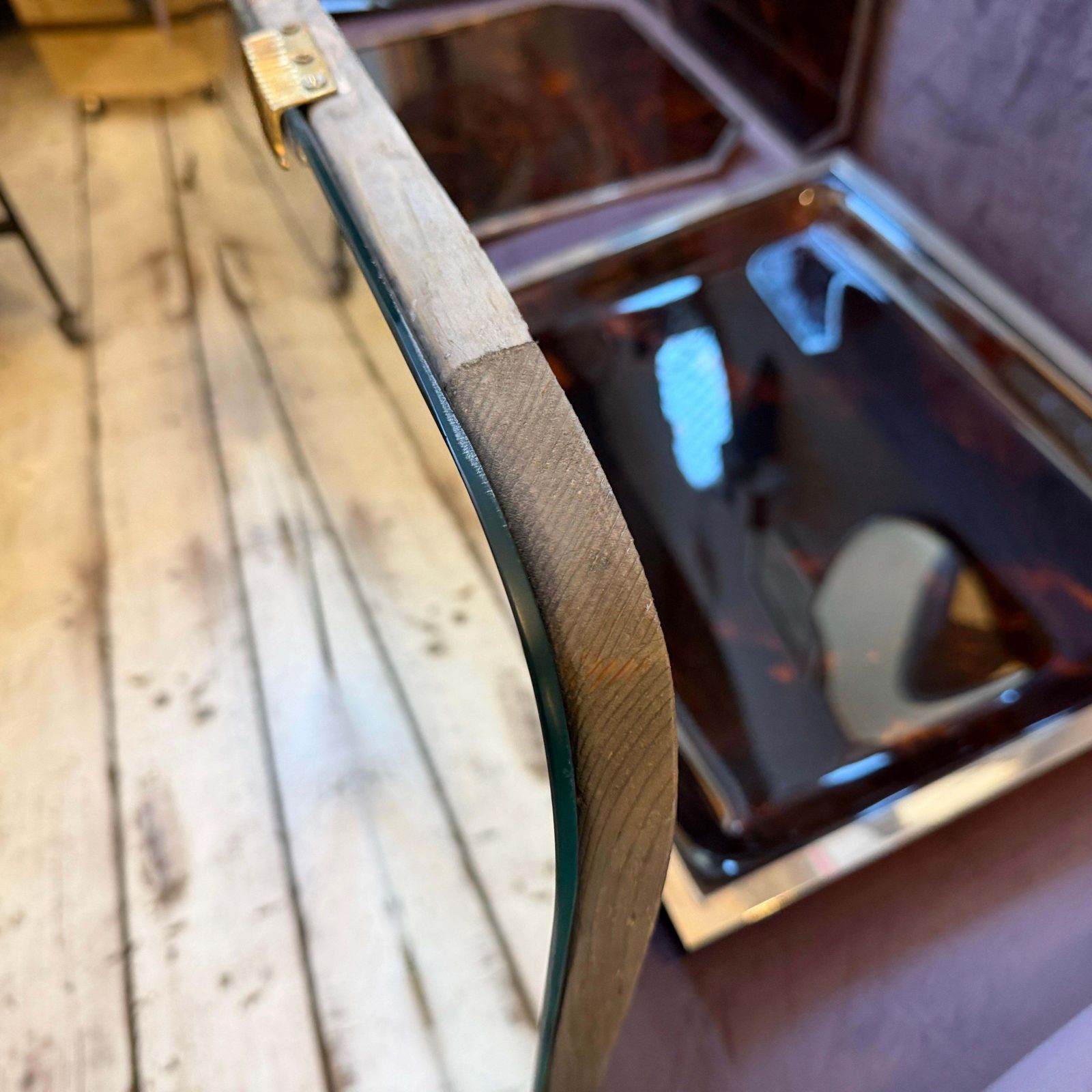 photo vinterior Two 1950s Gio Ponti Style Mid Century Modern Wood And Brass Wall Mirrors