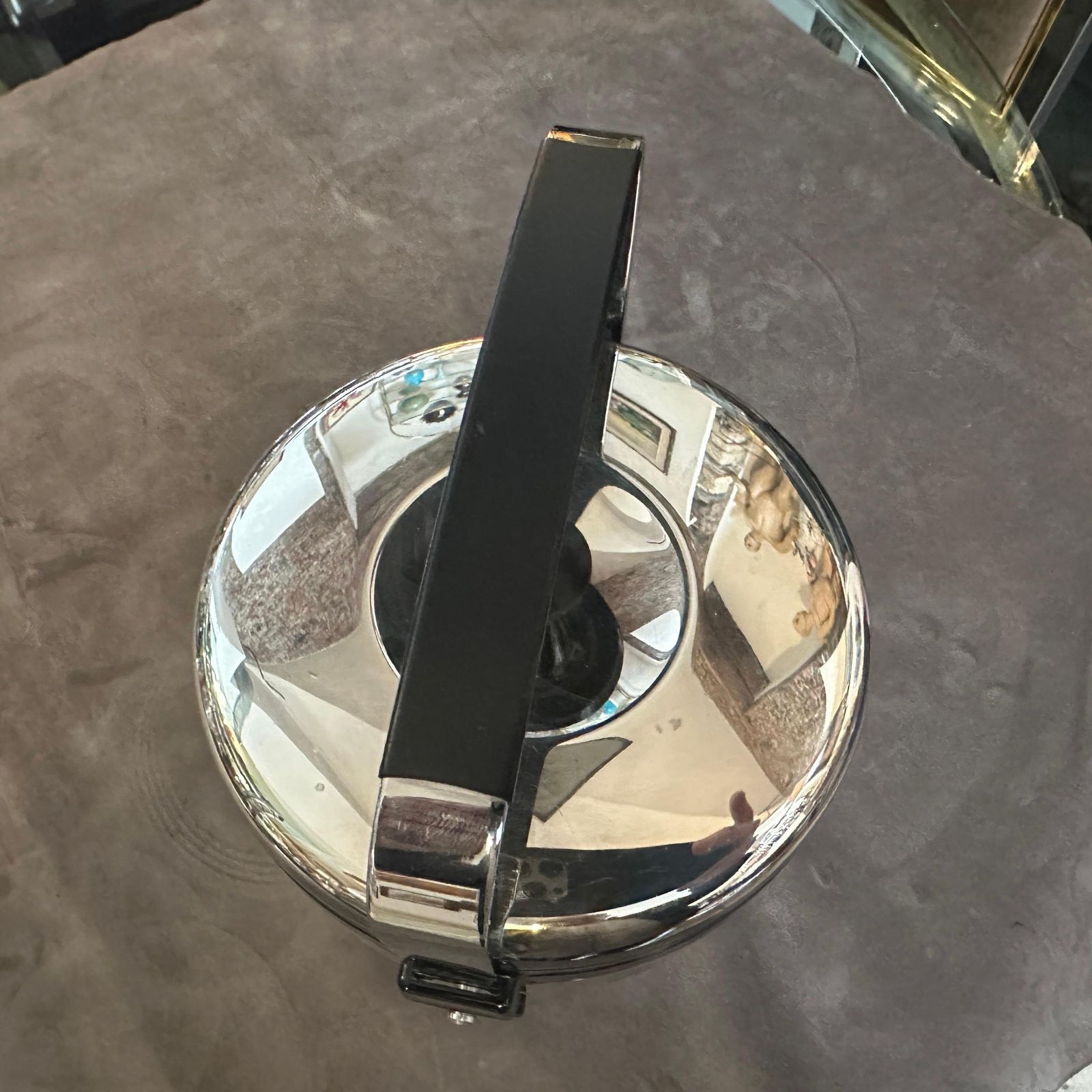 photo vinterior 1970s Art Deco Style Chromed Metal And Black Plastic Ice Bucket By Erhard