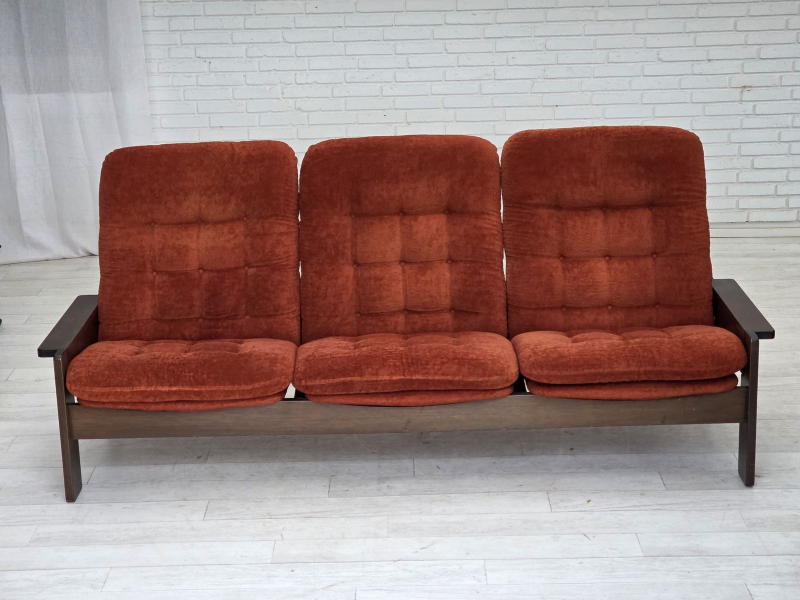 photo furniture 1970s, 3 Seater Danish Sofa, Orange/Red Furniture Velour, Oak Wood.