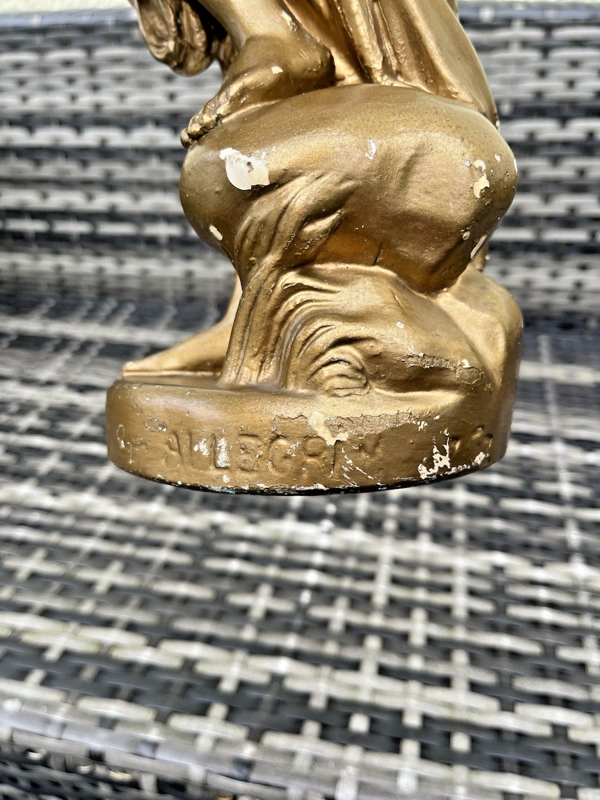 photo vinterior Antique French Plaster Chalkware Lady Maiden Bathing Figurine Venus By Allegrain