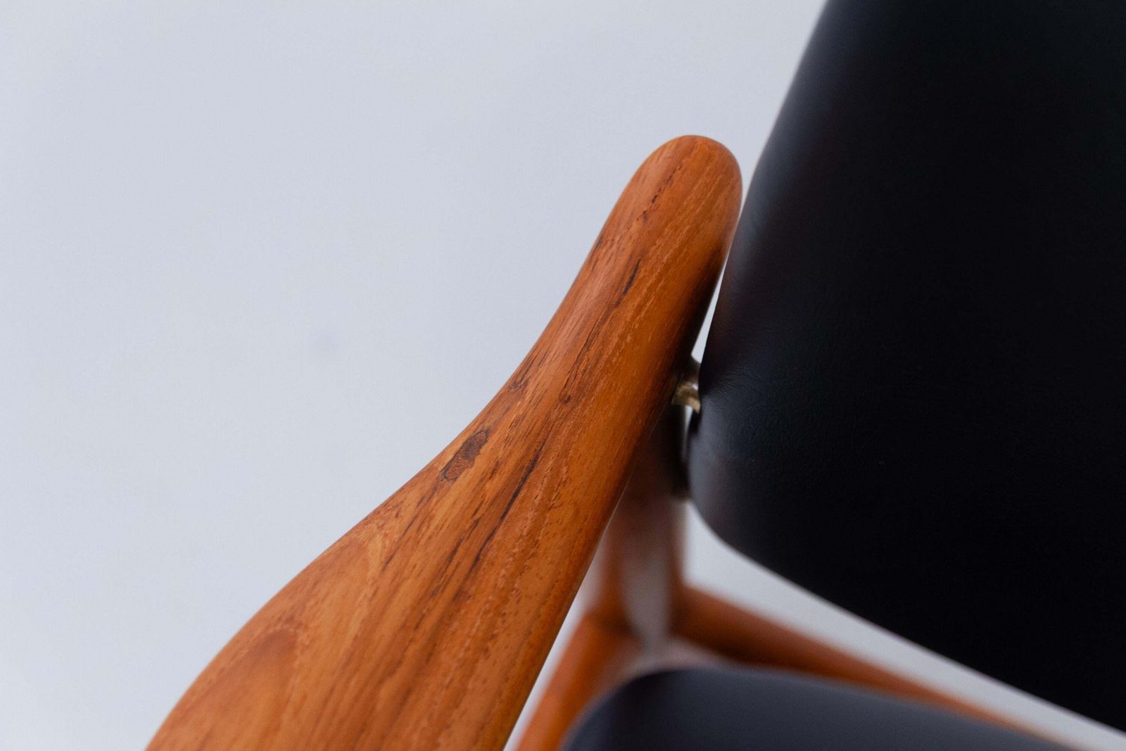 1413.0 Danish Teak Captain's Chair By Erik Buch For ørum, 1960s. photo