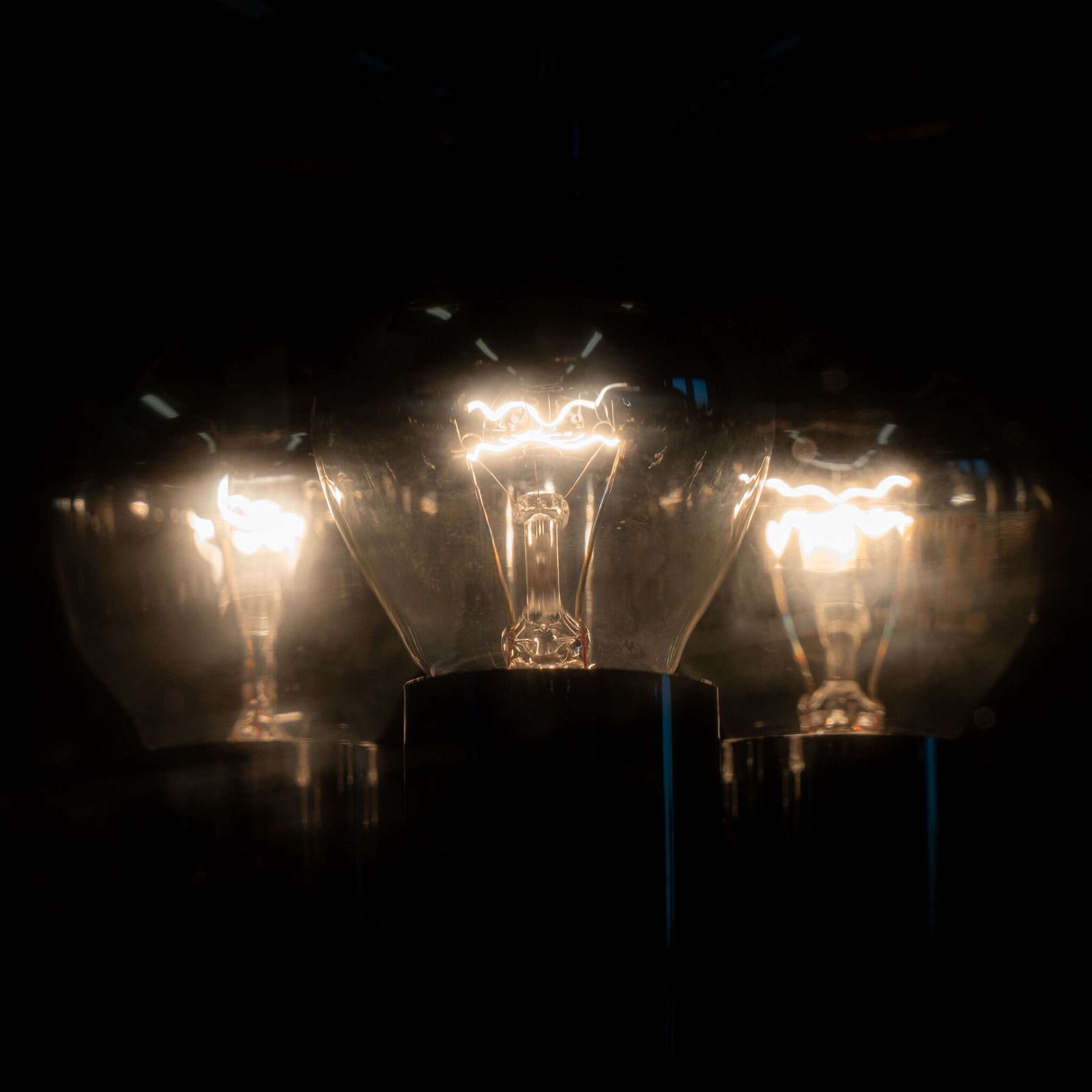 Large Scale 1960’s Table Lamp By Dora Leuchten photo vinterior