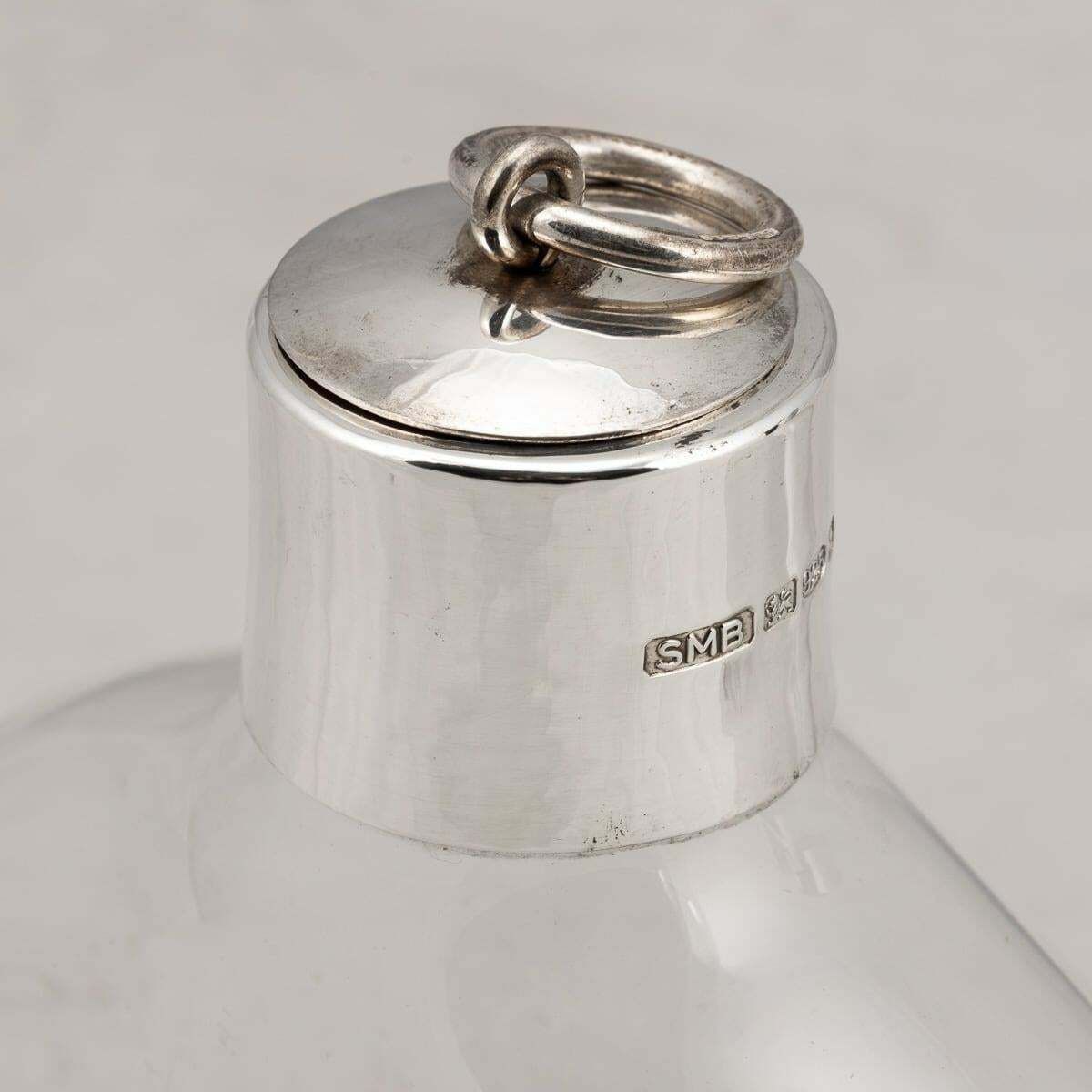 21stc English Solid Silver Mounted Glass Decanters With Heraldic Engraving C2007 photo 995.0