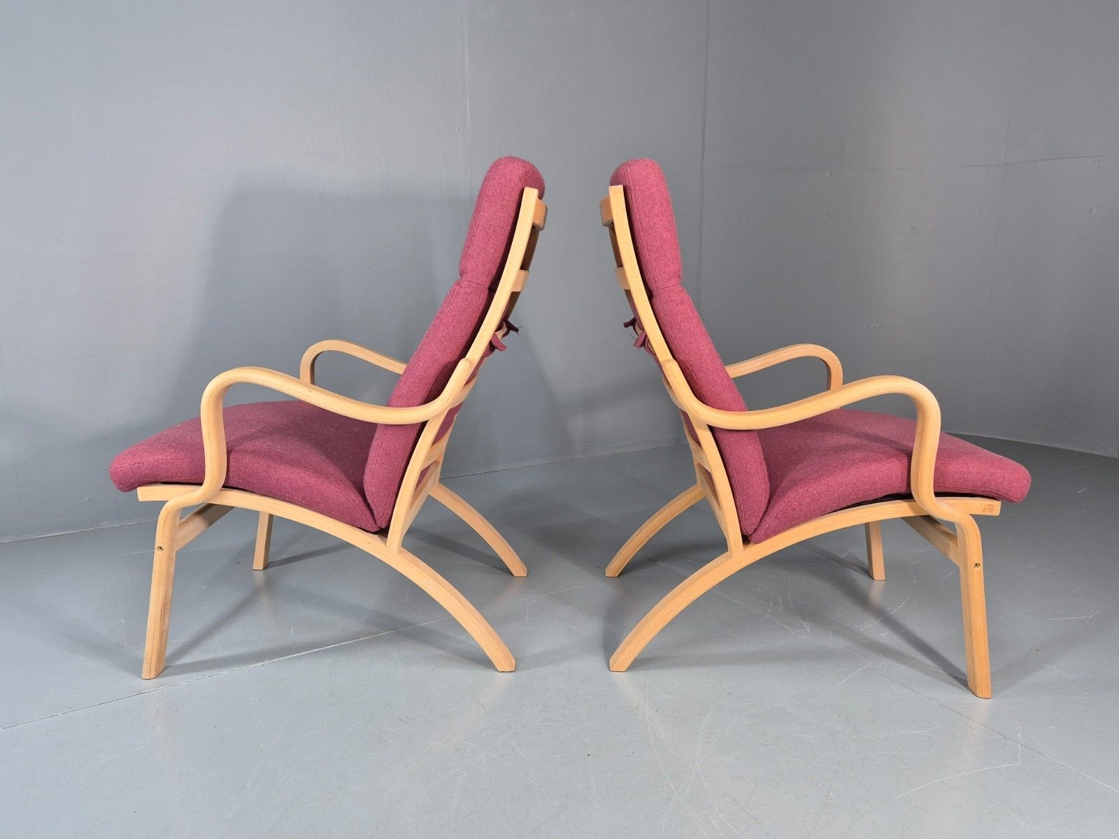 2 Stouby Bentwood Lounge Chairs Mauve Wool 1980s Retro Mcm Eb11349 Mben photo buy