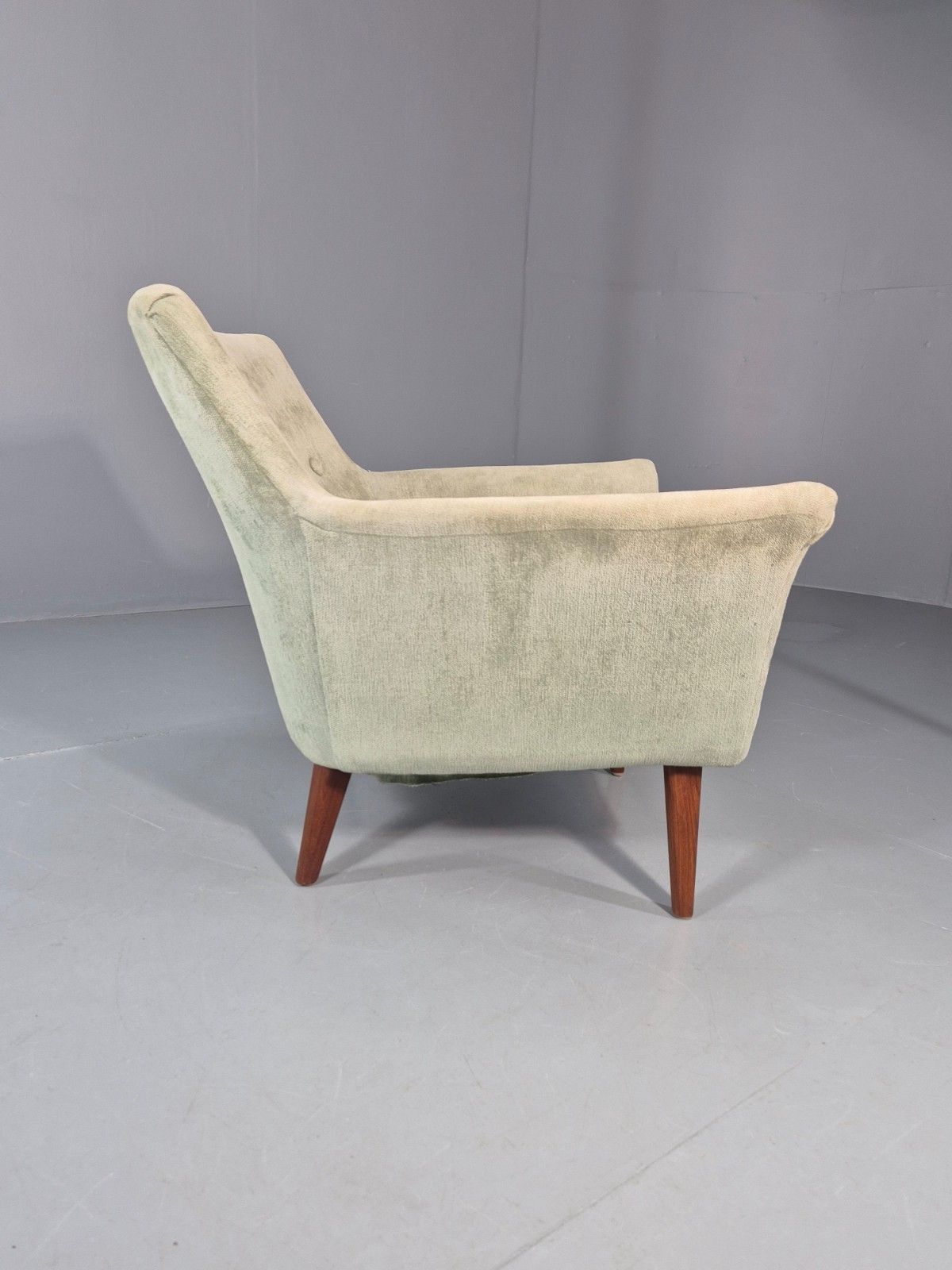 photo for sale Mid Century Scandinavian Lounge Chair 1960s Retro Green  Eb11090 Mnor