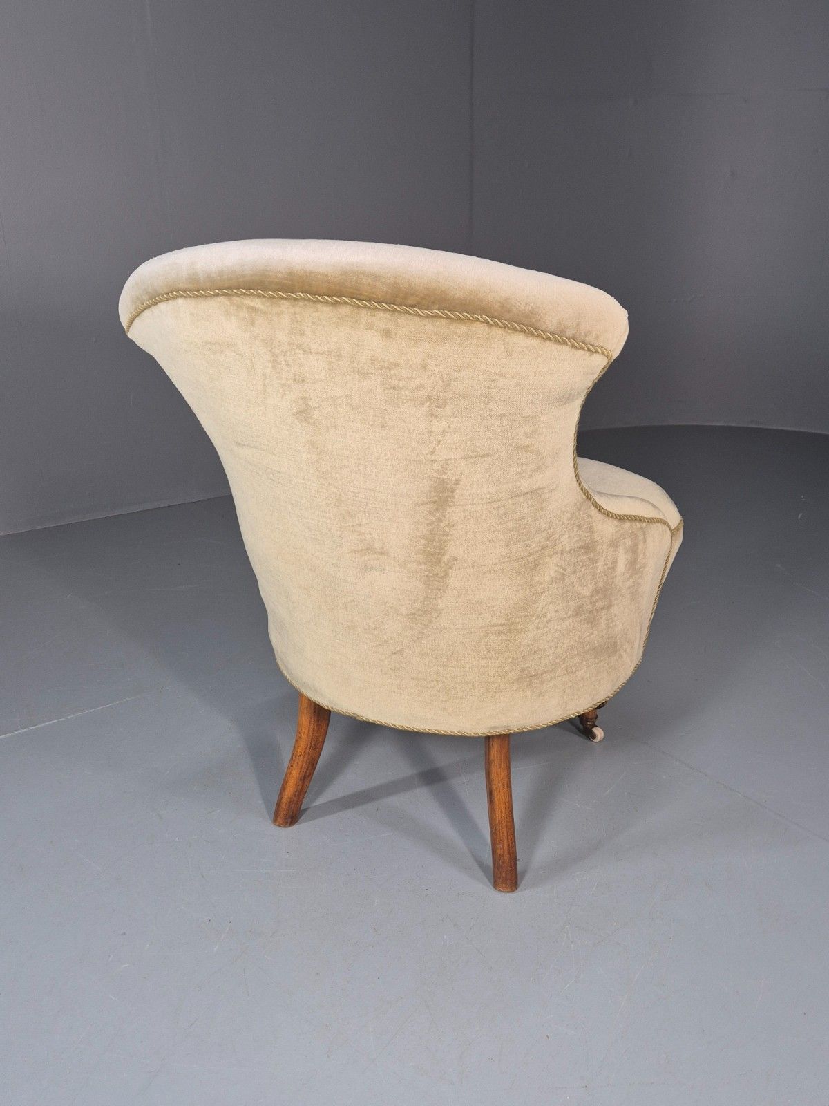 photo furniture Antique Cocktail Chair Green Velour Vintage Danish 1800s  Eb10761 Vclo
