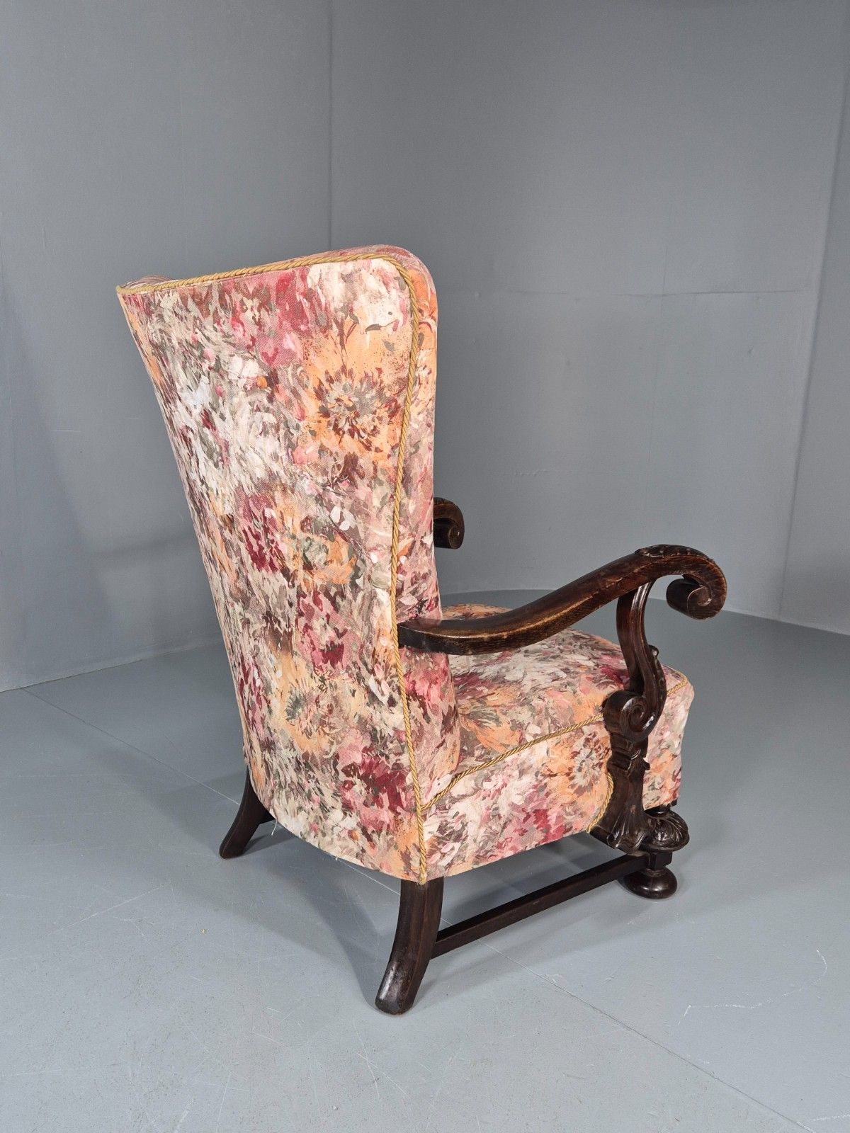 photo for sale Vintage Carved Oak Chair Floral Fabric 1940s Traditional Curved Eb10752 Vcar