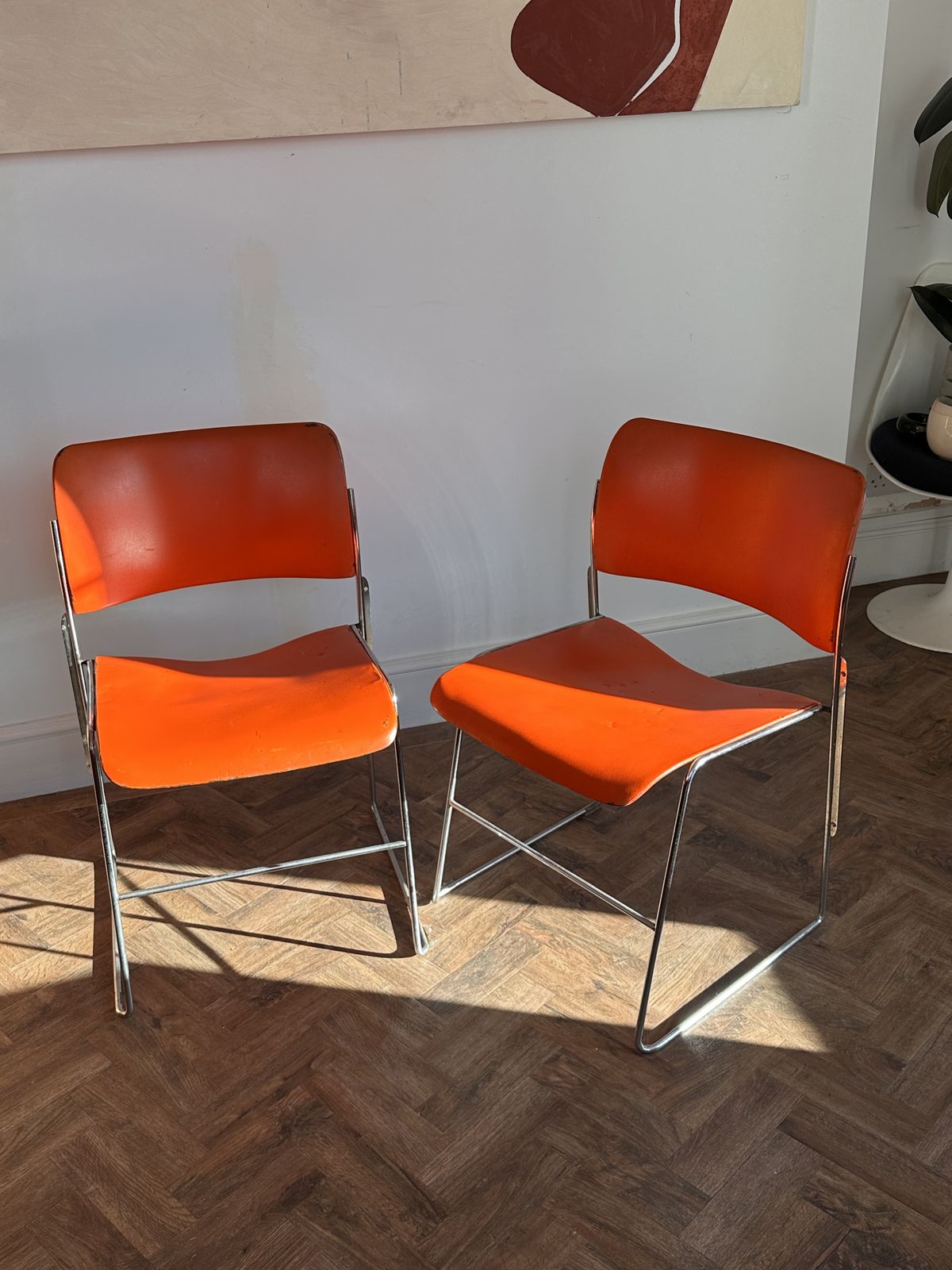 photo for sale Set Of 5 Original Steel 4/40 Chairs By David Rowland Manufactured By Gf In 1960s (Original Rather Than Howe)