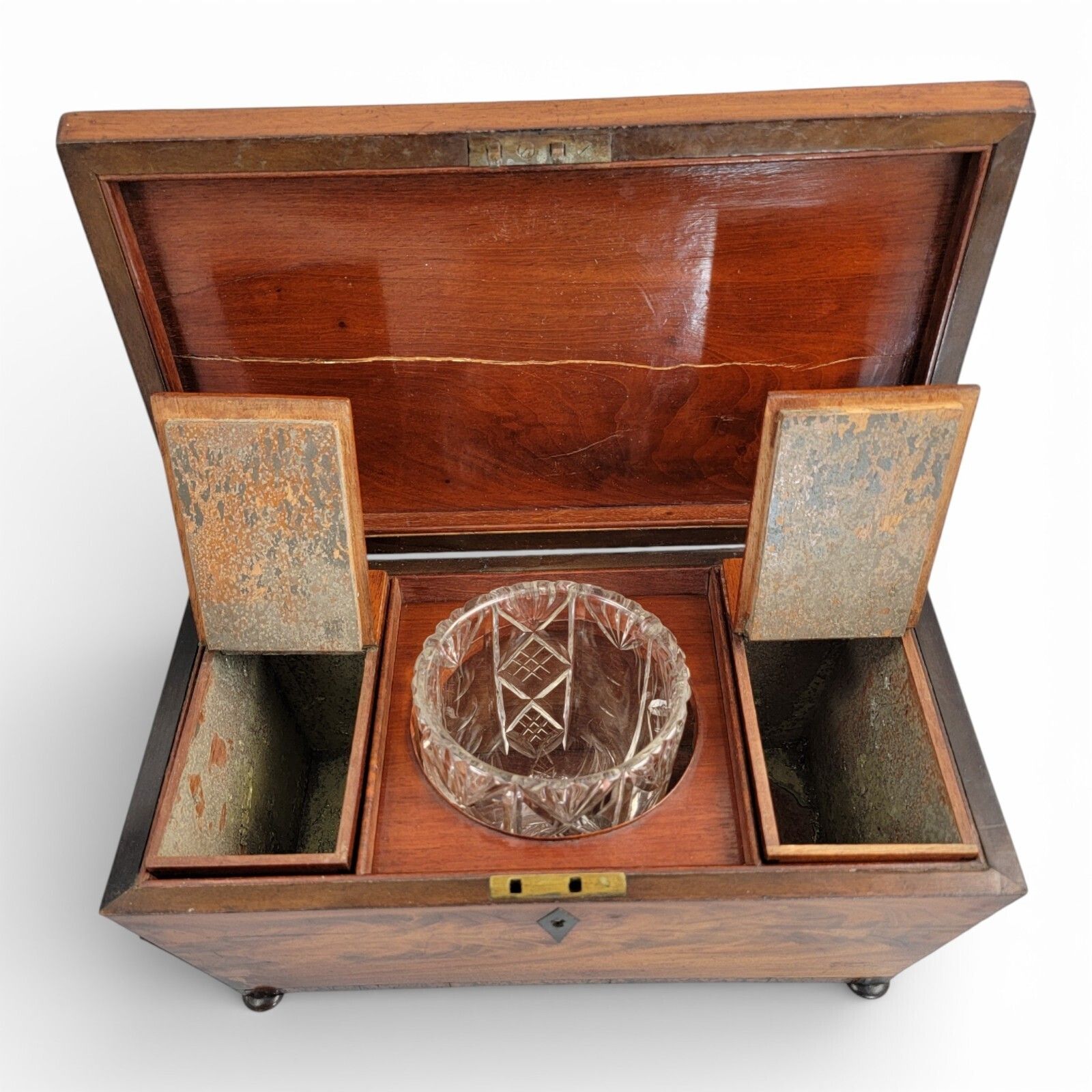 695.0 Antique Regency Mahogany Tea Caddy With Cut Glass Bowl English C.1820 photo