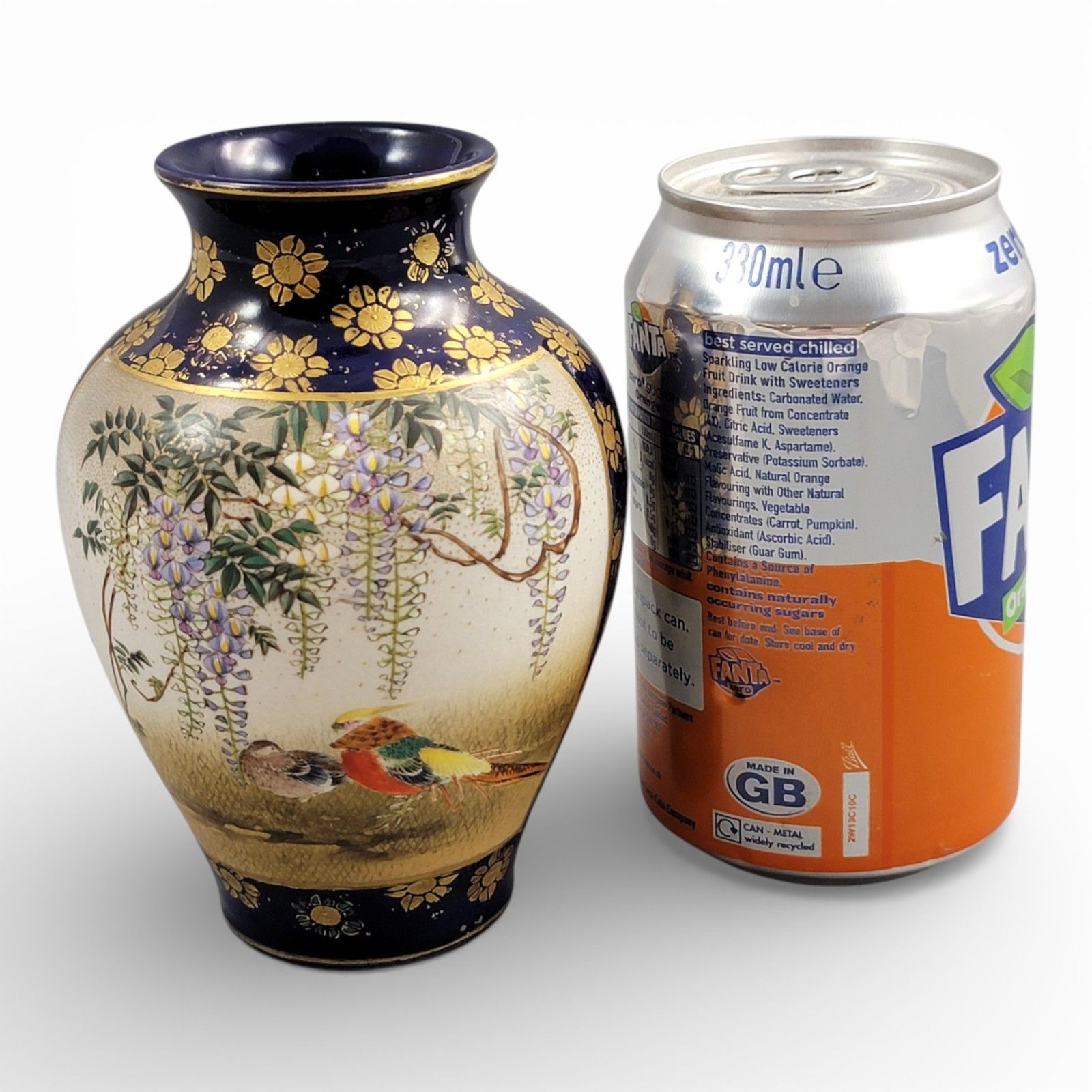 photo vinterior Kinkozan Kyoto Satsuma Vase C.1895 Cobalt Blue Gilt Birds Moriage