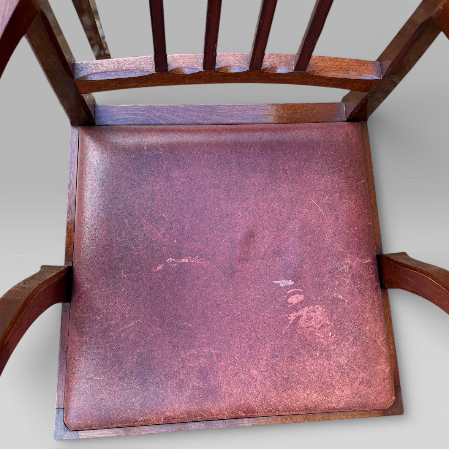 550.0 Vintage Set Of 5 Mahogany Carver Dining Chairs Alan Grainger “Acornman” 1960s photo