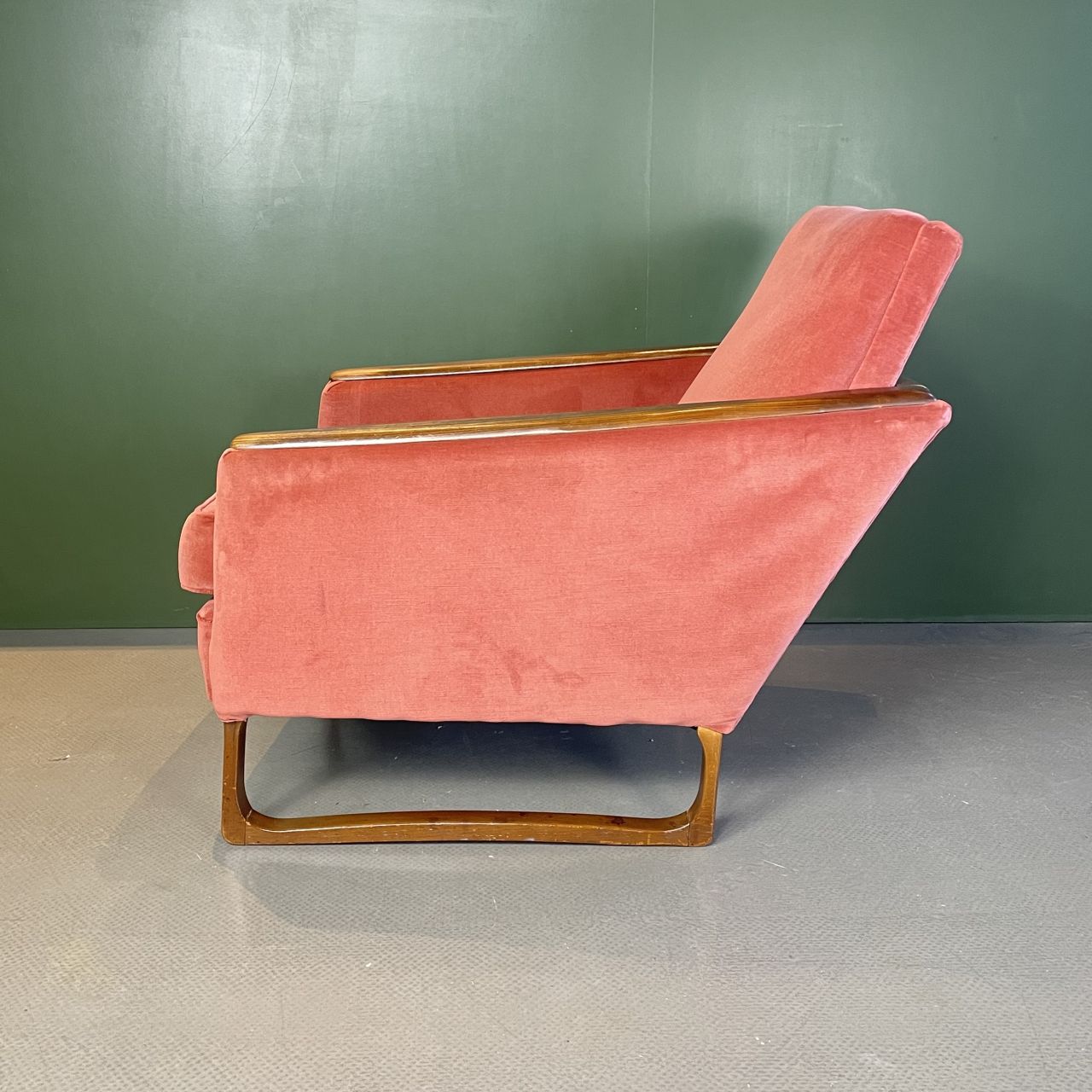 1950s Pink Velvet Armchair, Vintage photo vintage