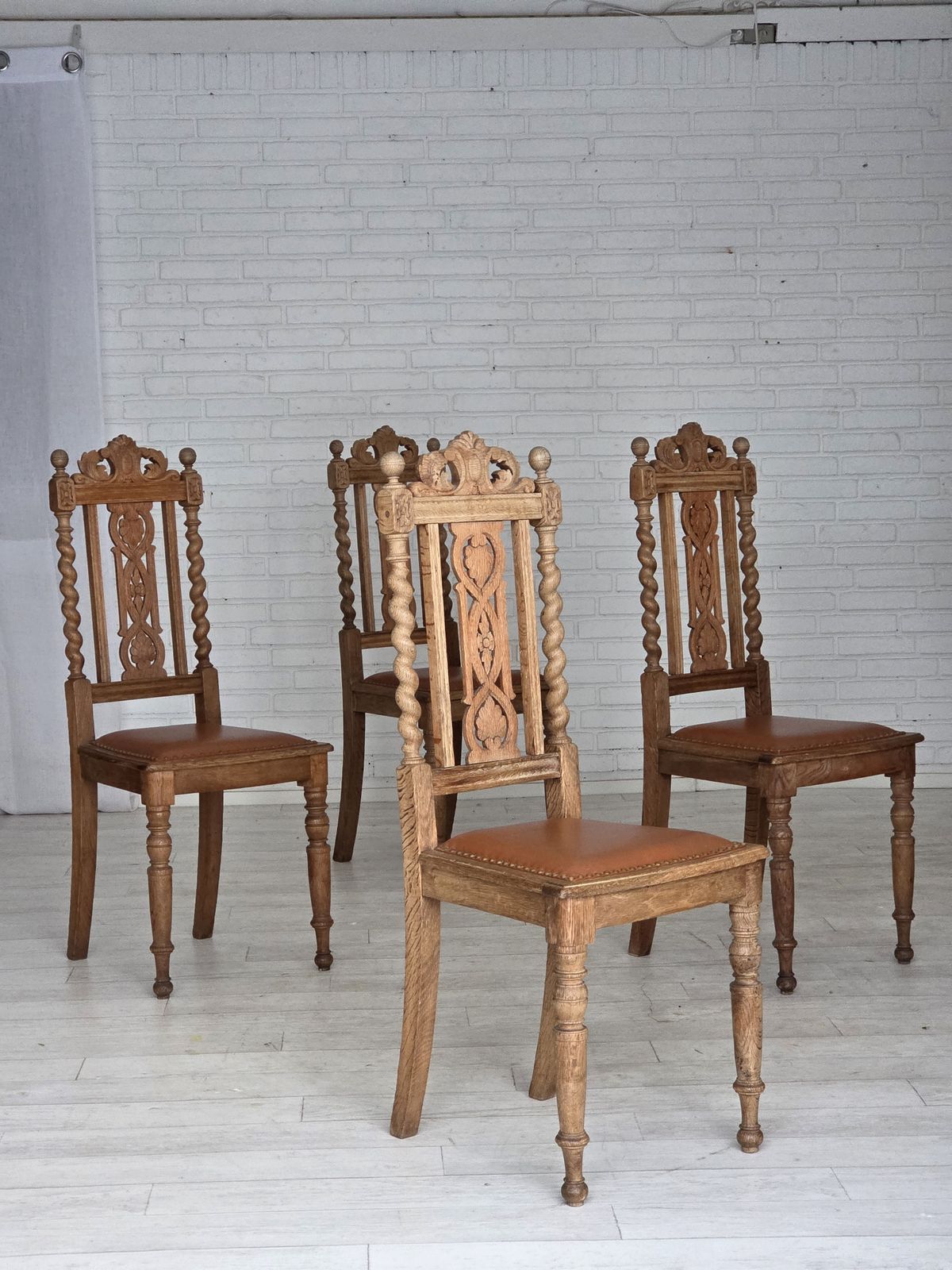1930s, Set Of 4 Danish Dining Chairs, Carved Oak Wood, Furniture Leather. photo furniture