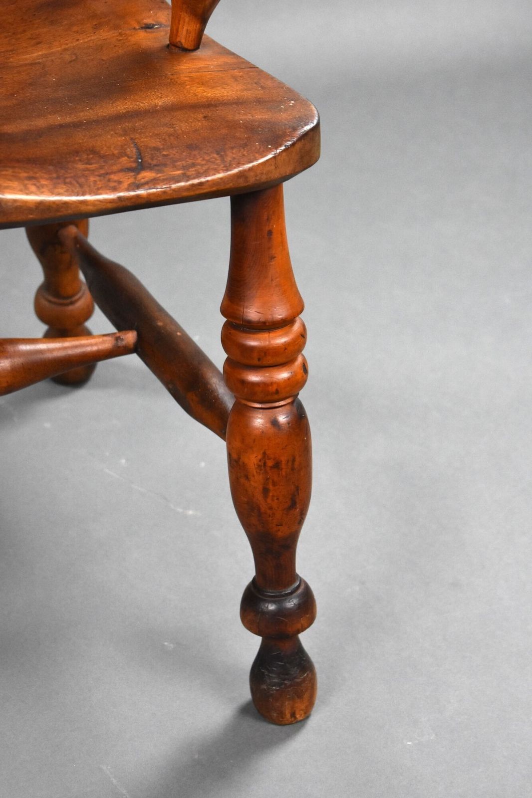 Furniture 19th Centyr Yew Wood Broad Arm Windsor Chair photo