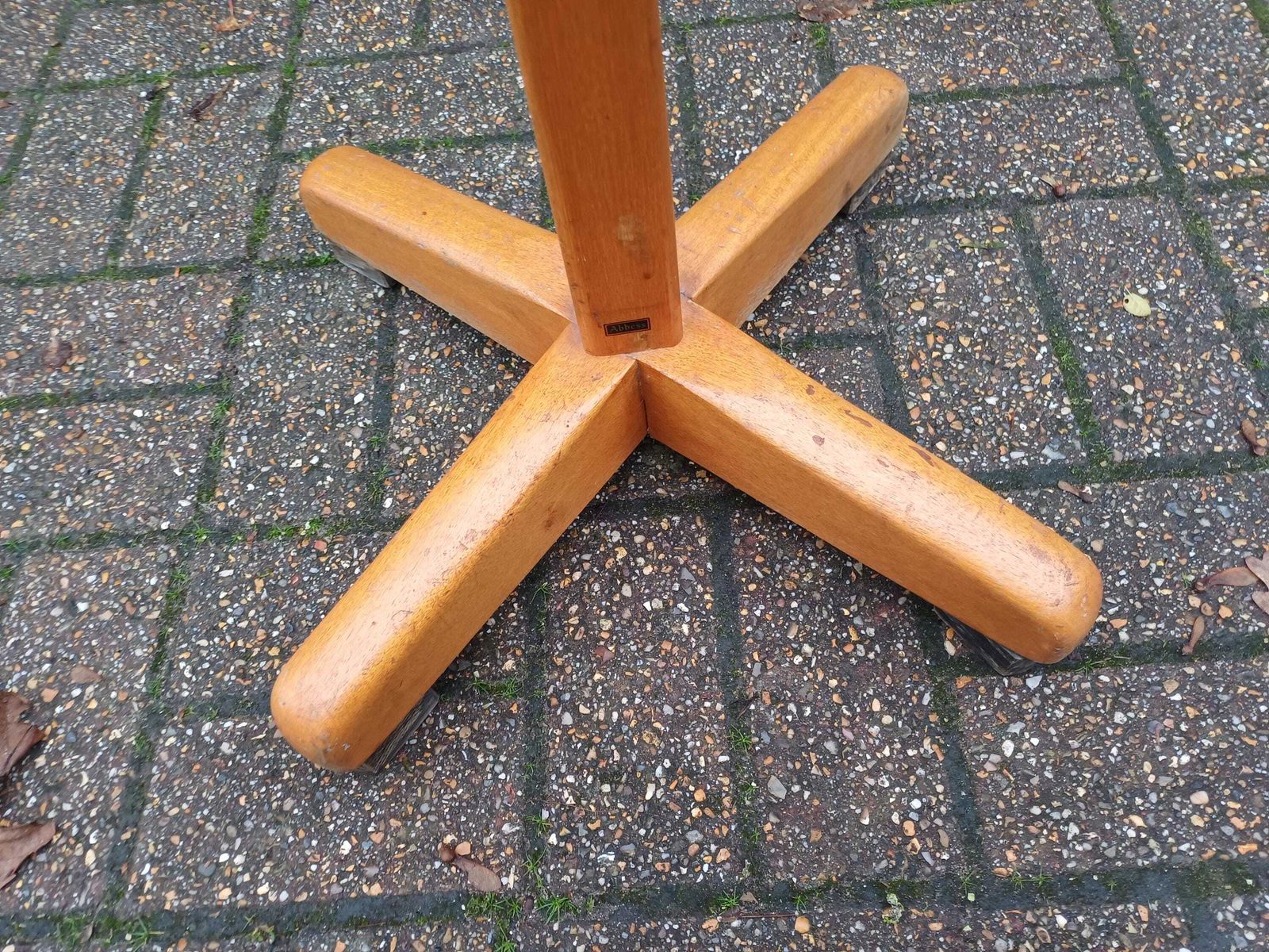 photo furniture Vintage 1960s Abbess Solid Wood Coat Stand With Eight Hooks And Black Feet Smart Mid Century Piece For Hallway Or Bedroom