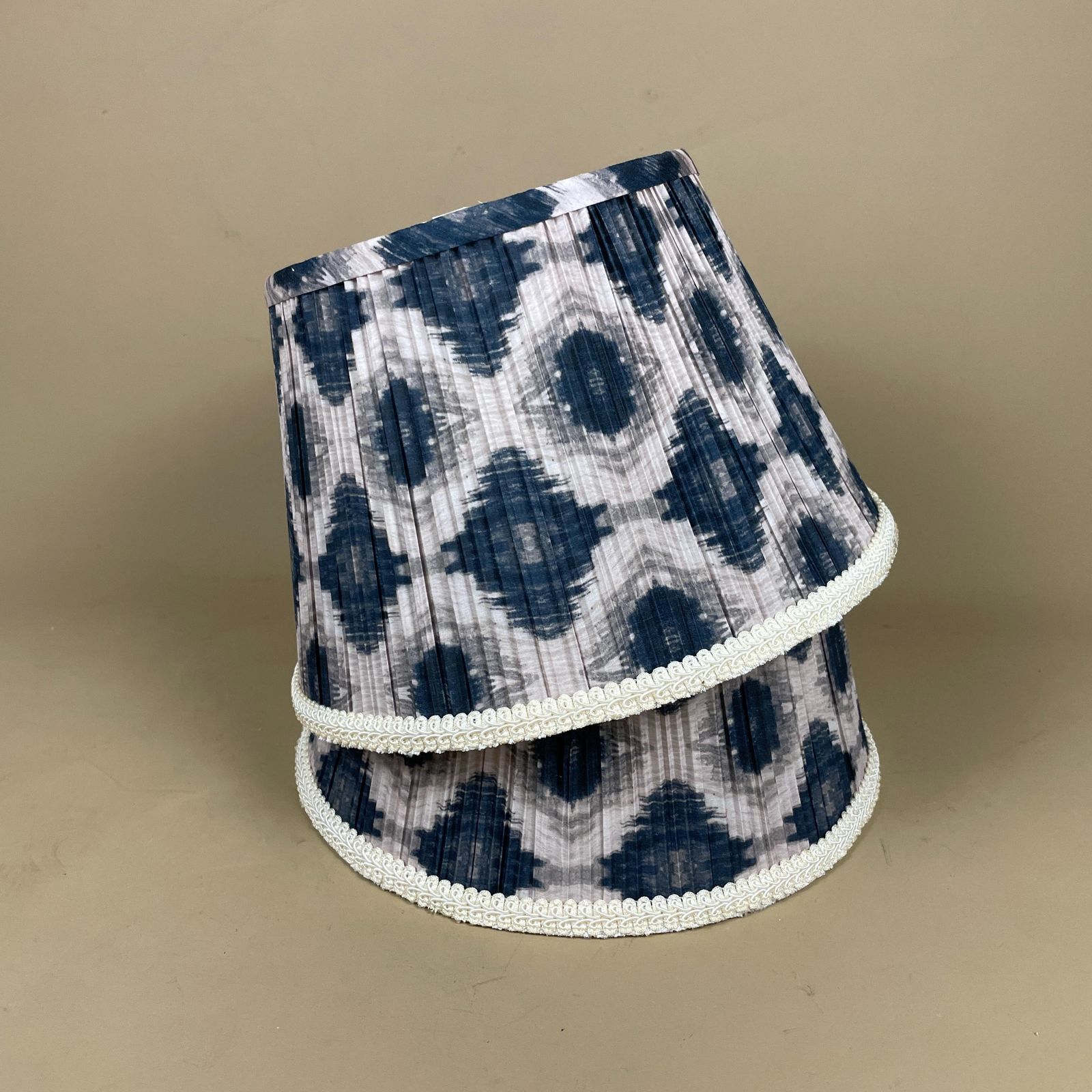 Set Of 2 Patterned Vintage Lamp Shade Lampshade Lightshade Light Tapered Drum Geometric Pattern Blue White Pleated Fabric Pleats Matching photo furniture
