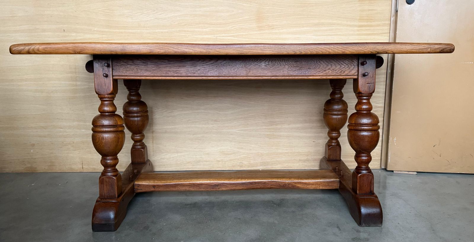 Table centrale et à manger rectangulaire espagnole en chêne, XXe siècle photo furniture