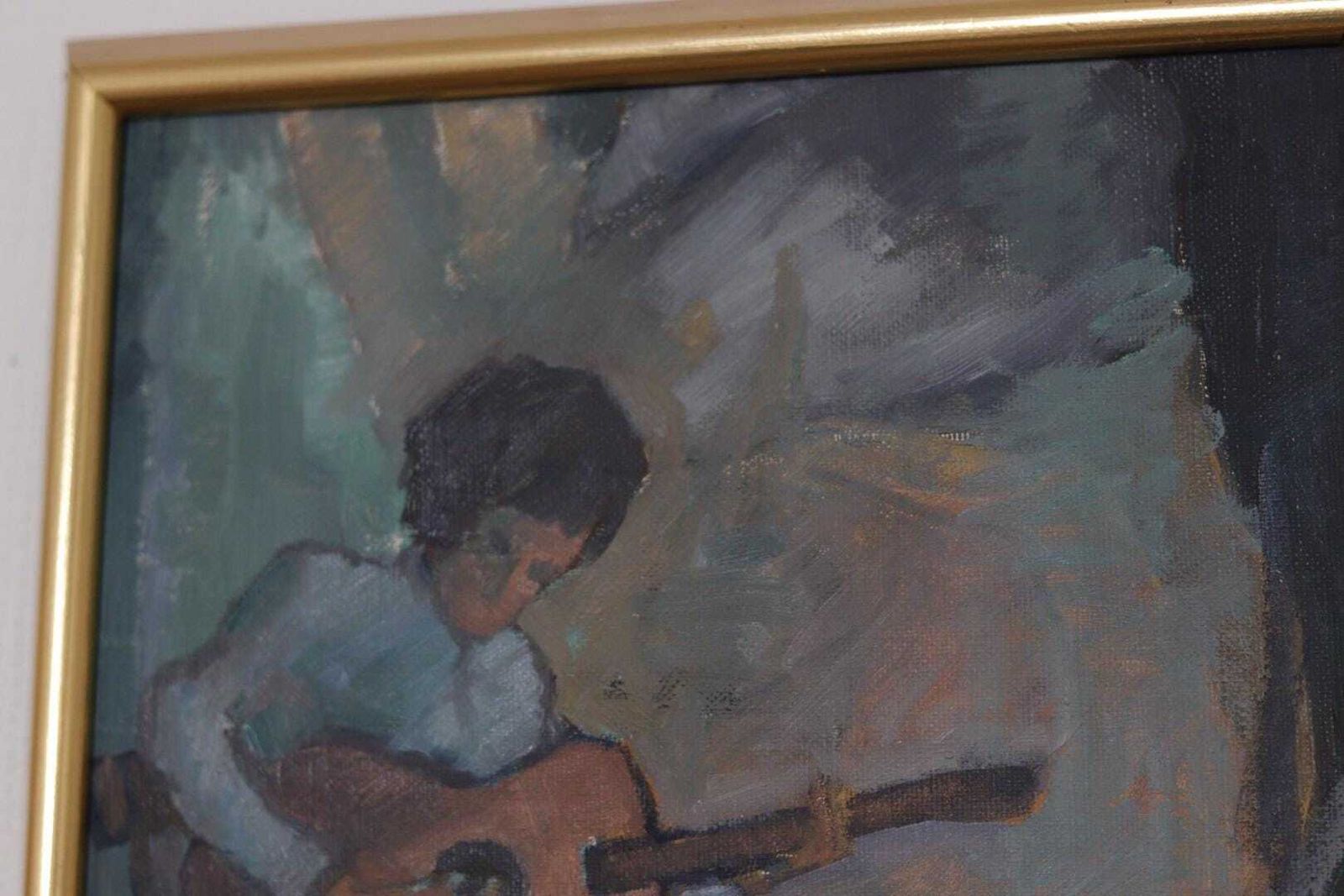 Art Original Swedish Oil On Canvas – “Troubadour With His Guitar” By Calle Svensson – åmål,Dalsland – Vintage, Framed 34 × 46 Cm (13.4" × 18.1") photo