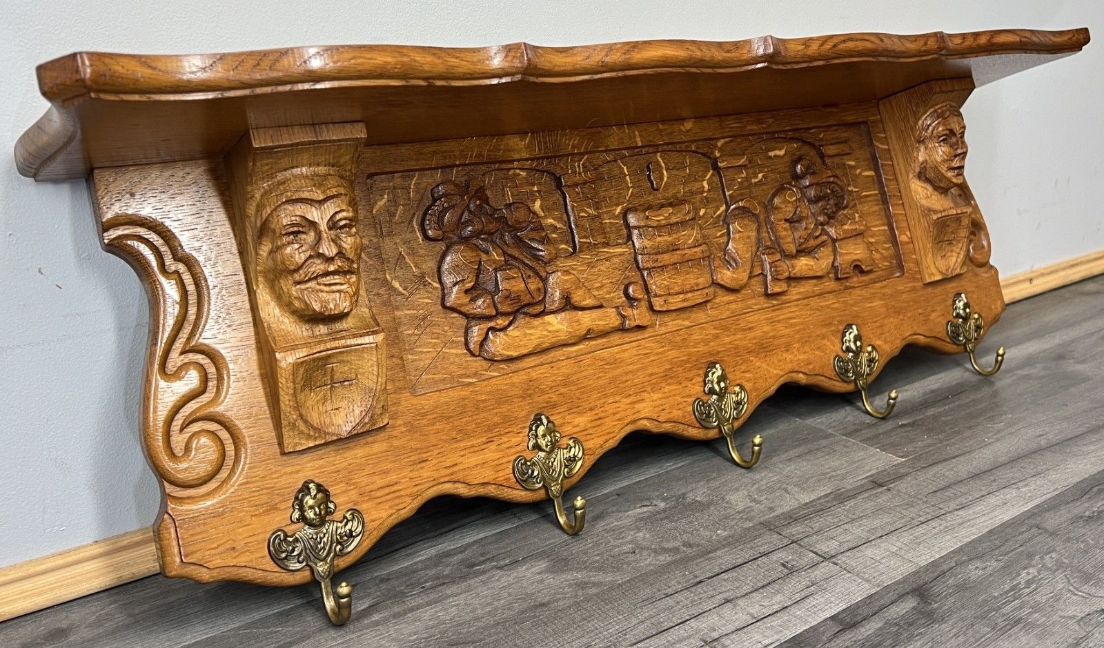 French Vintage Style Coat Rack Oak 5 Hooks Ornate Wall Shelf Coat Lot 4693