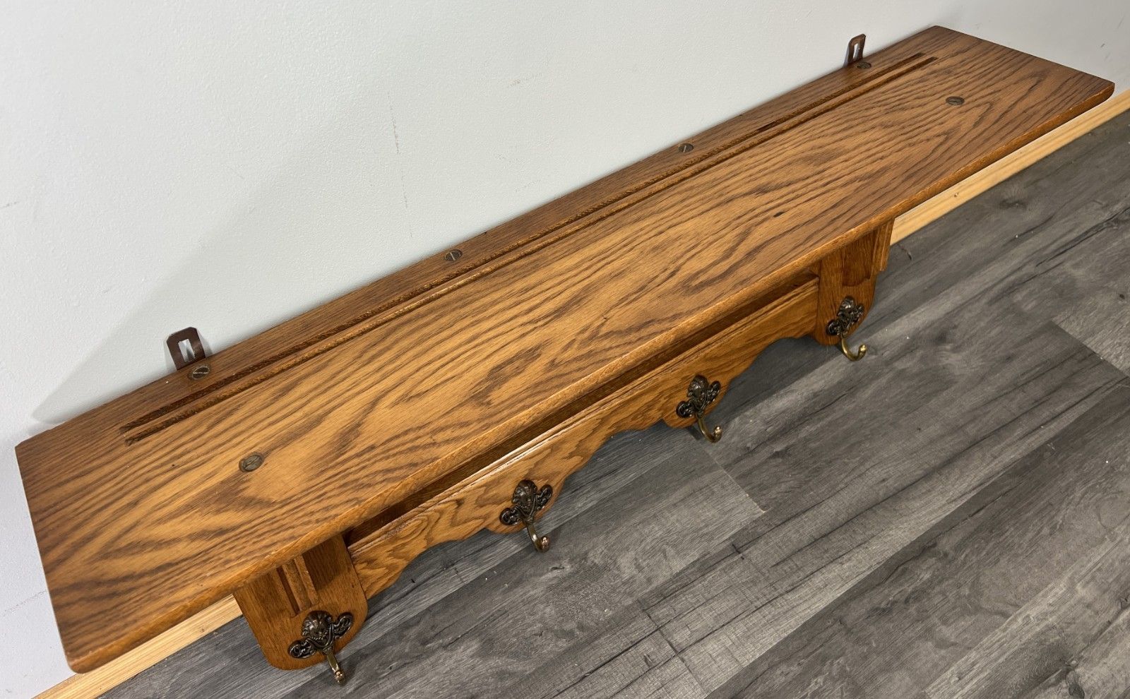 photo furniture French Vintage Style Coat Rack Oak 4 Hooks Ornate Wall Shelf Coat Lot 4690