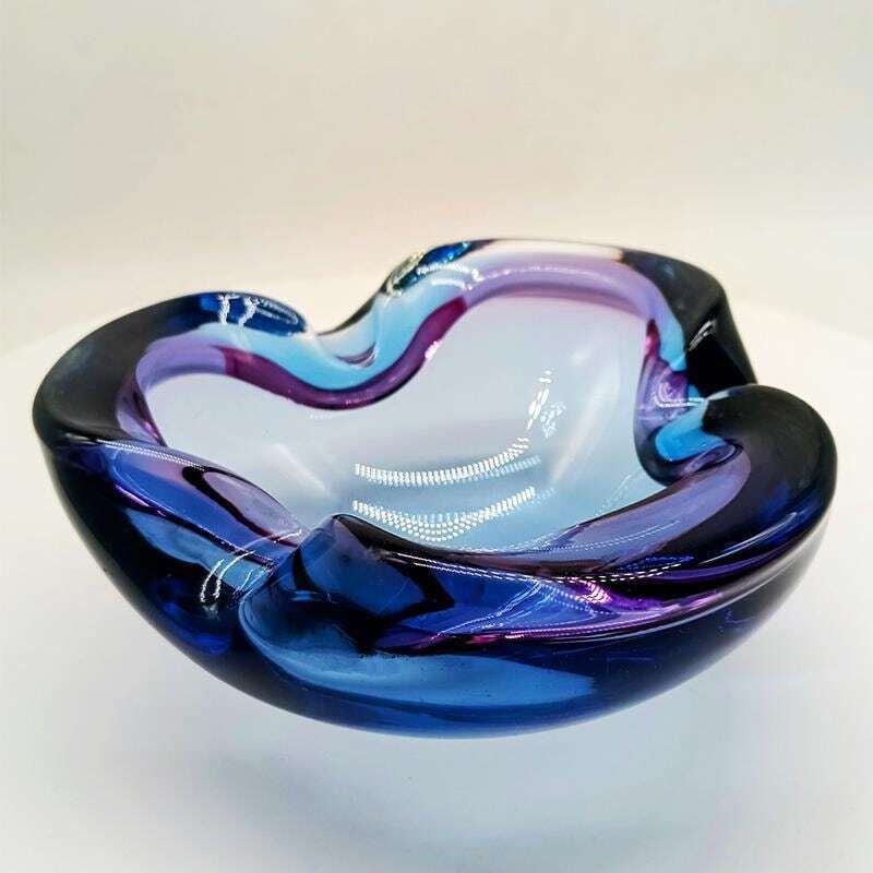 1960s Big Ashtray Or Catch All In Murano Glass By Flavio Poli For Seguso. 16cm. Made In Italy.