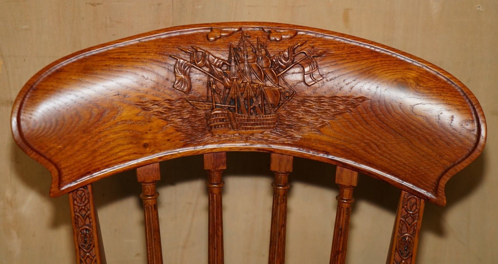 photo furniture 34/200 Stewart Linford Admiral Nelson H.M.S Victory Hand Carved Burl Oak Chair