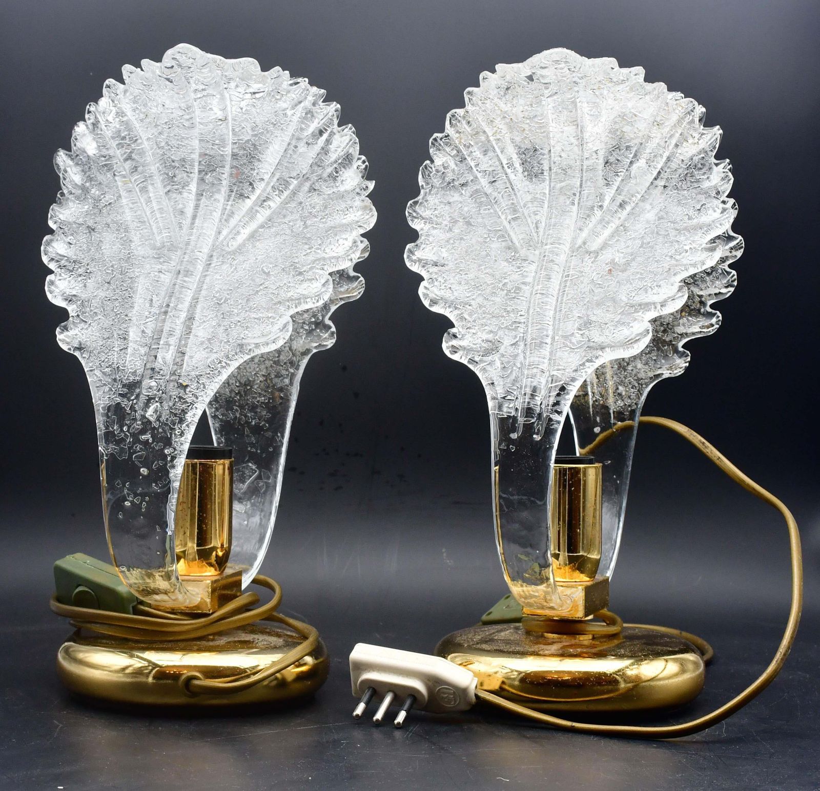 Set Of 2 Murano Glass "Swan Shape" Table Lamps Trasparent Leaves photo for sale