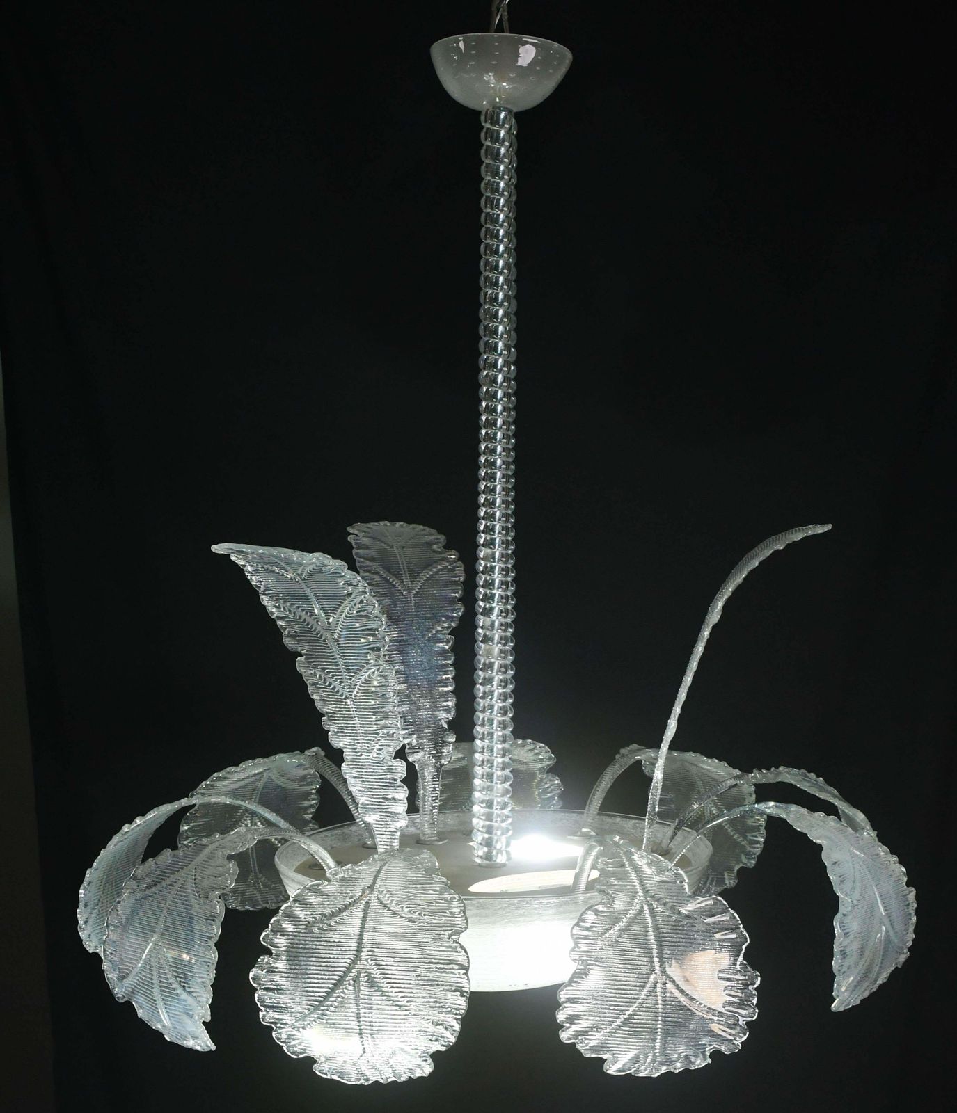 photo furniture Luxury Barovier & Toso Chandelier, Murano Pulegoso Glass, 1950s