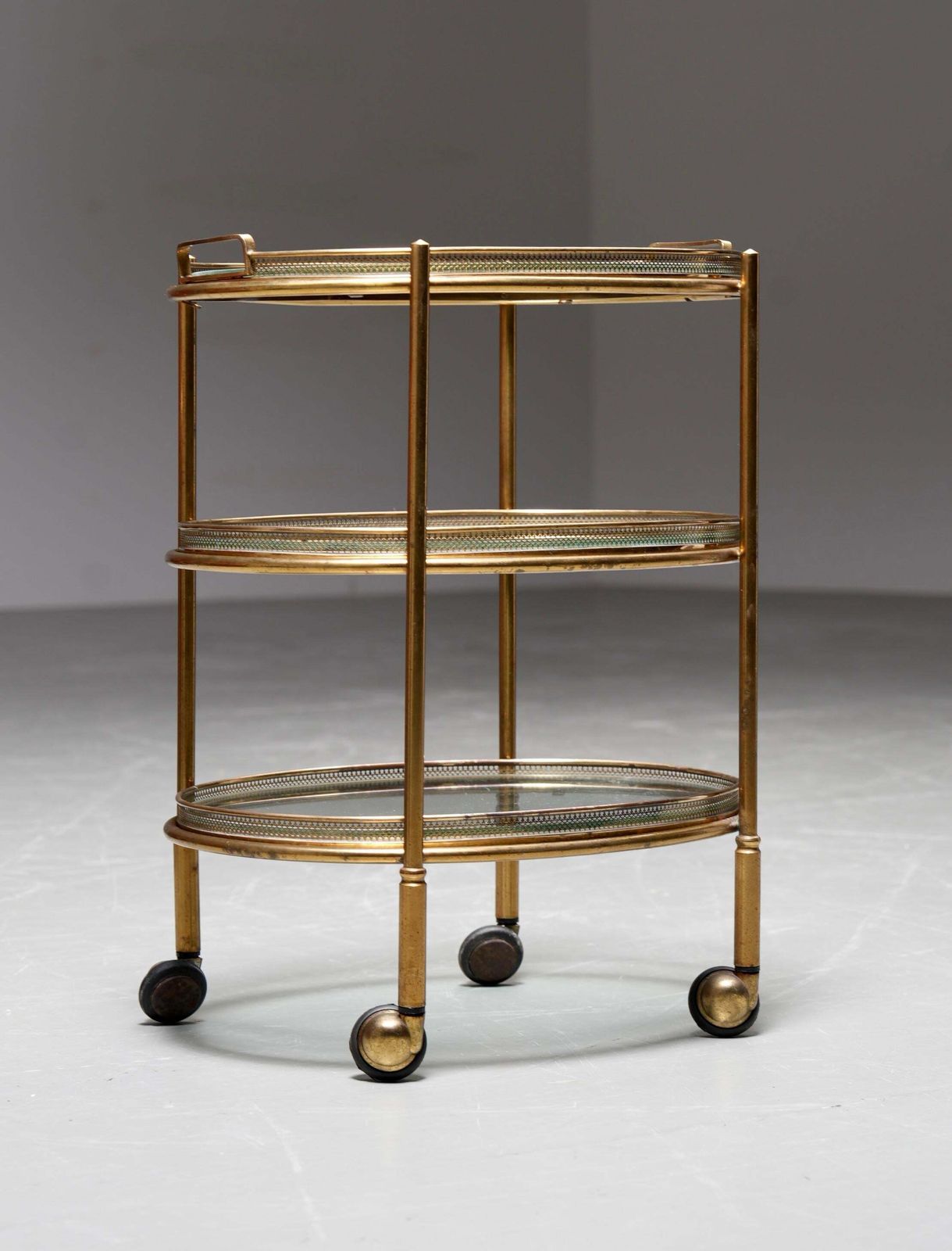 Barkar Van Maison Jansen In Messing En Glas, Frankrijk, Ca. Jaren 1960 photo furniture