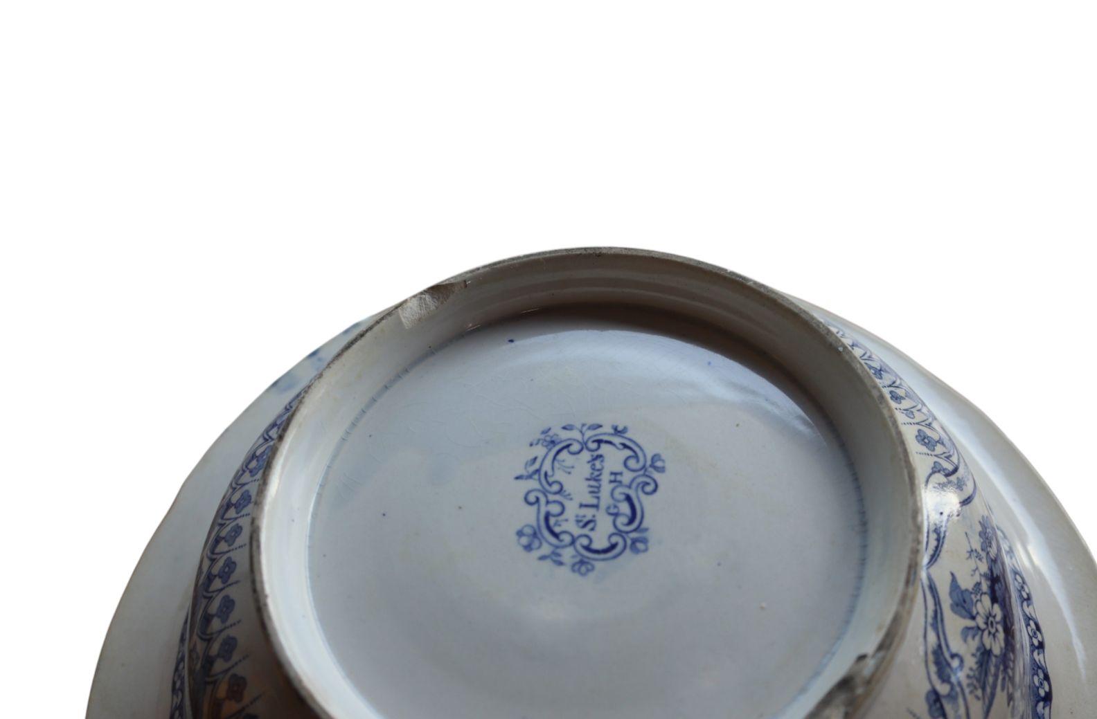photo vinterior Antique Mahogany Georgian Corner Washstand With Blue & White Ceramic Basin