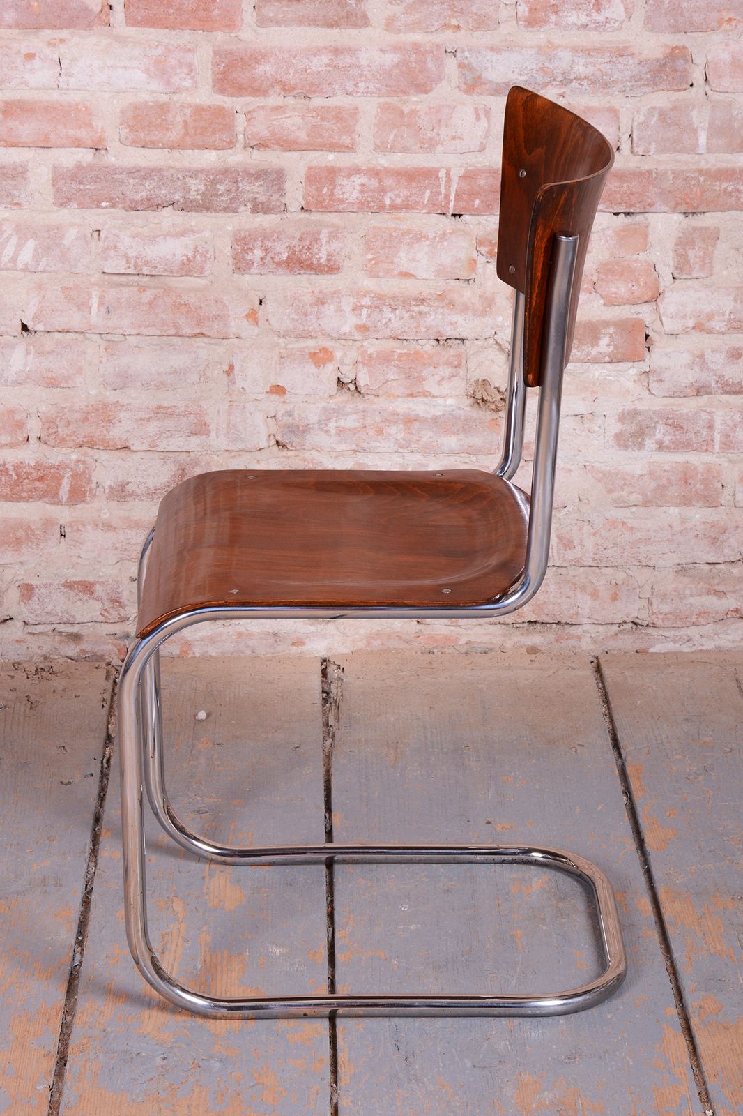 Set Of Four Restored Bauhaus Chairs, Beech, Chrome Plated Steel, Czech, 1930s photo vintage