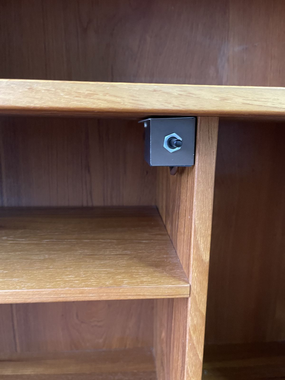 photo vinterior Danish Mid Century Vintage Teak Wall Unit Sideboard Drinks Cabinet Drawers