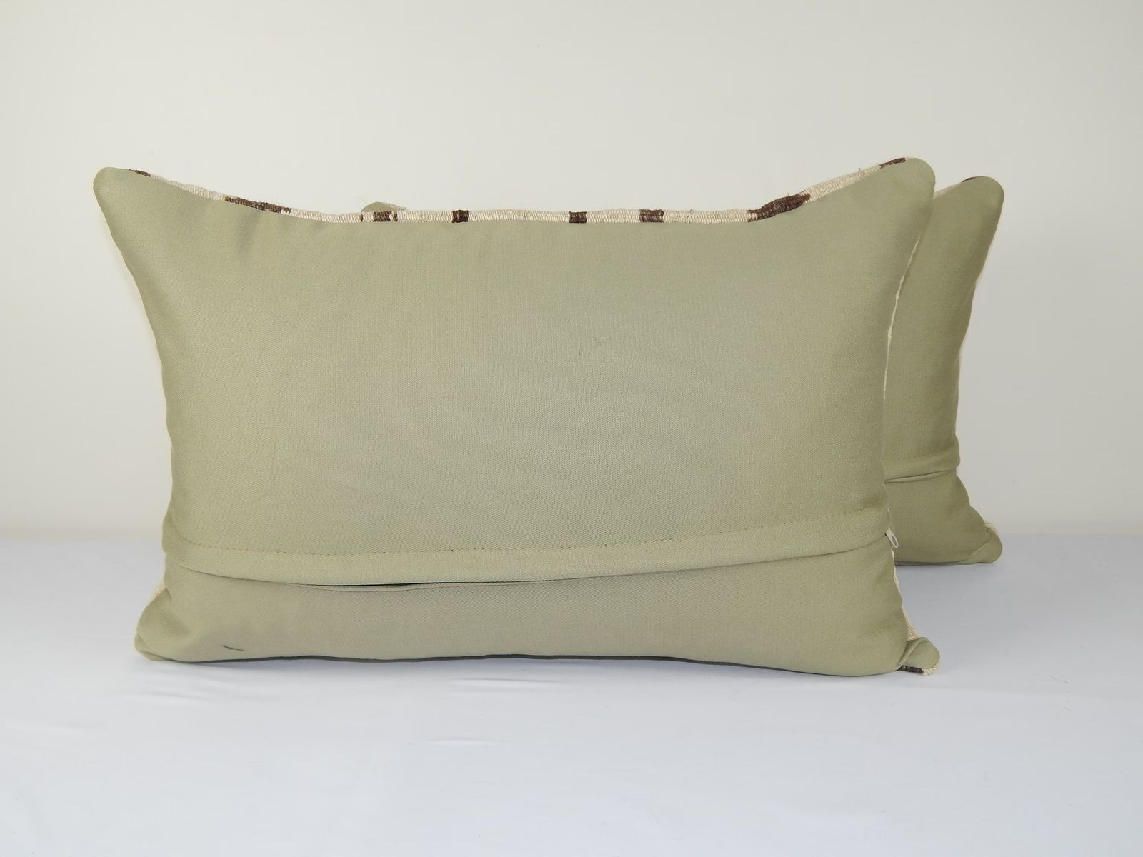 Set Of 2 Vintage Turkish Kilim Lumbar Pillows, Organic Hemp photo Textiles