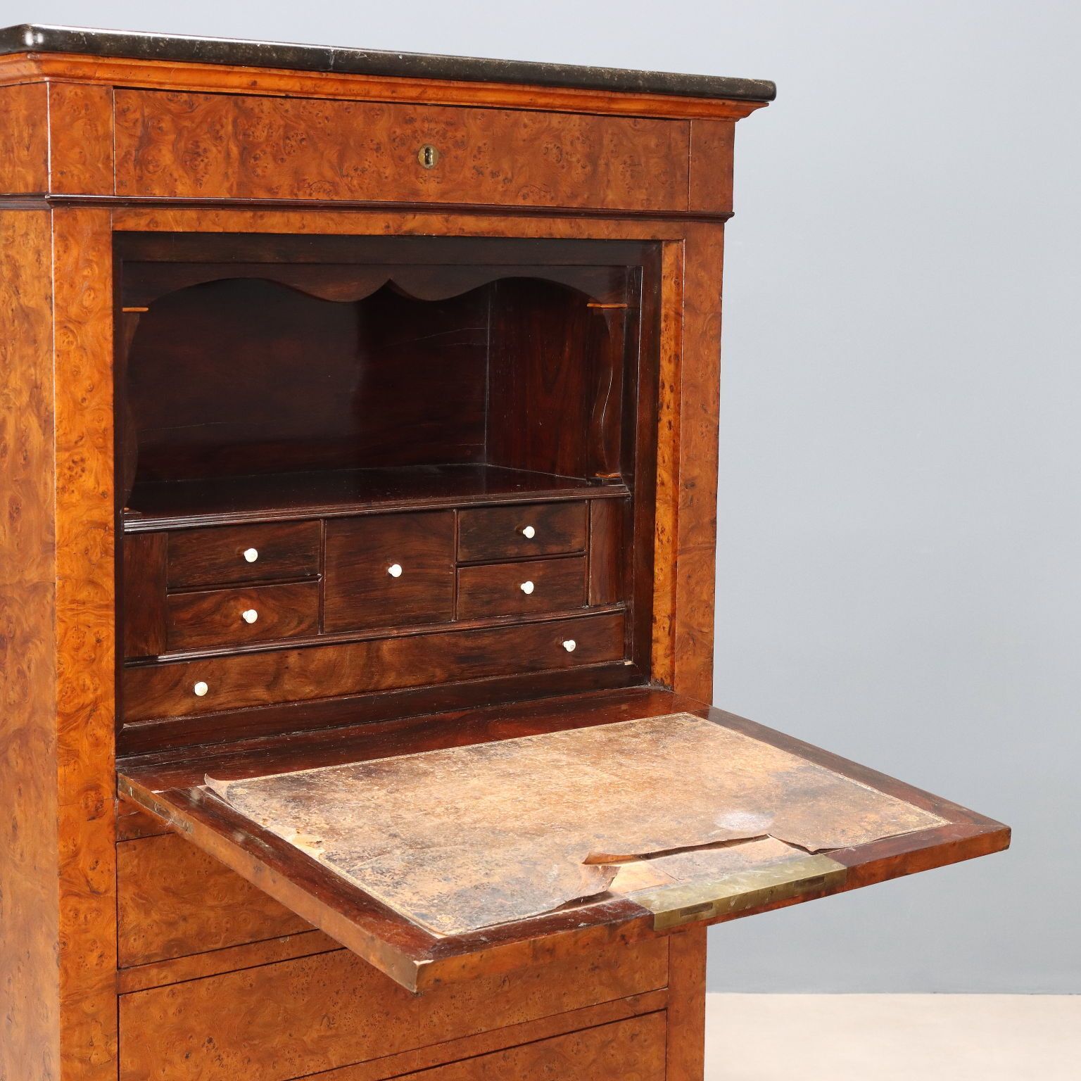 Secretaire In Radica Di Noce photo Furniture
