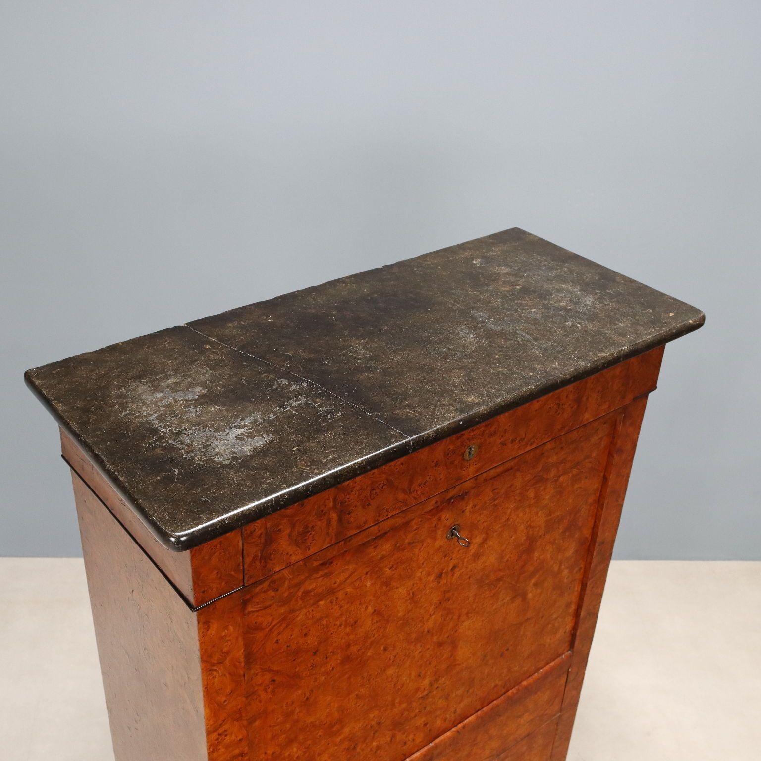 Furniture Secretaire In Radica Di Noce photo