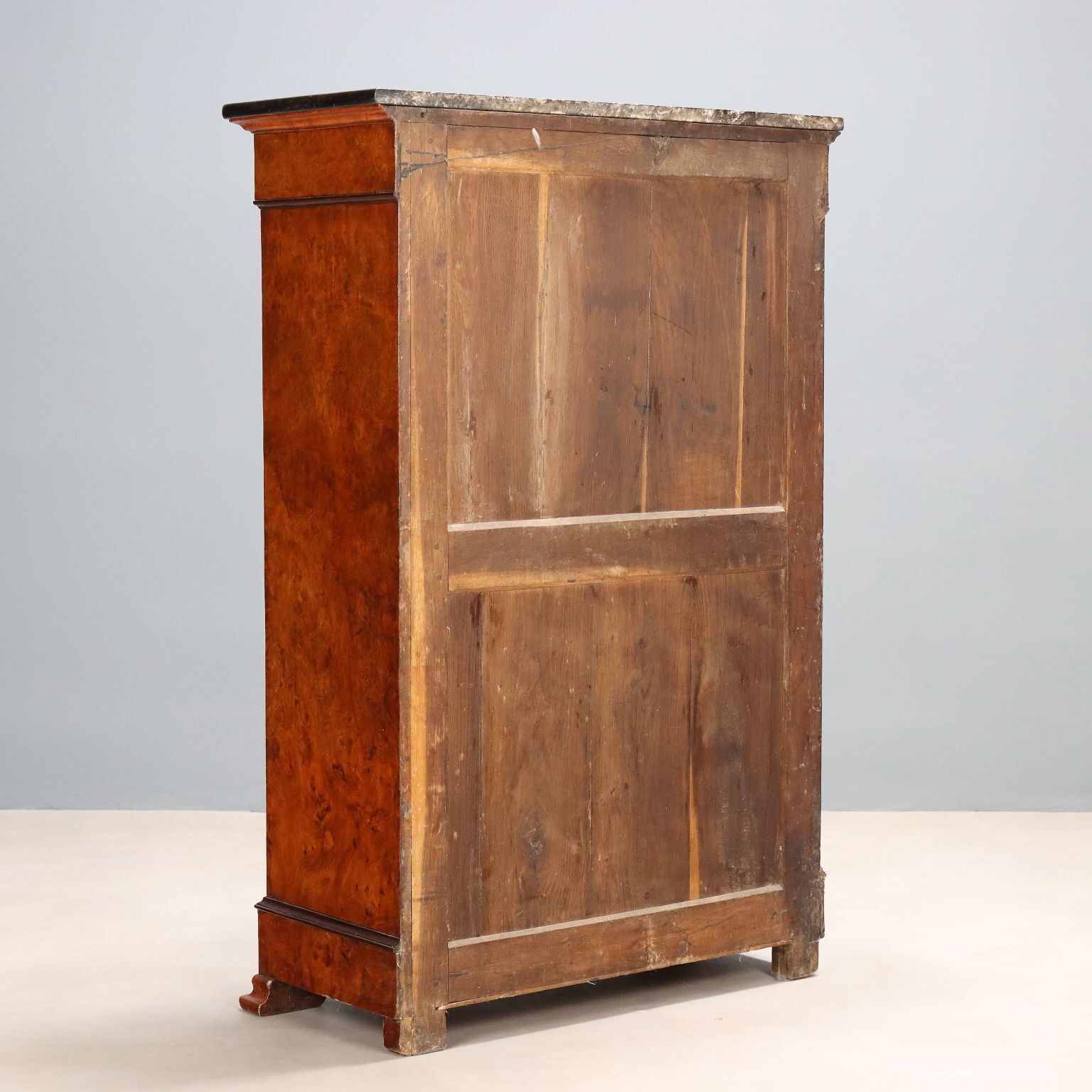 1230.0 Secretaire In Radica Di Noce photo