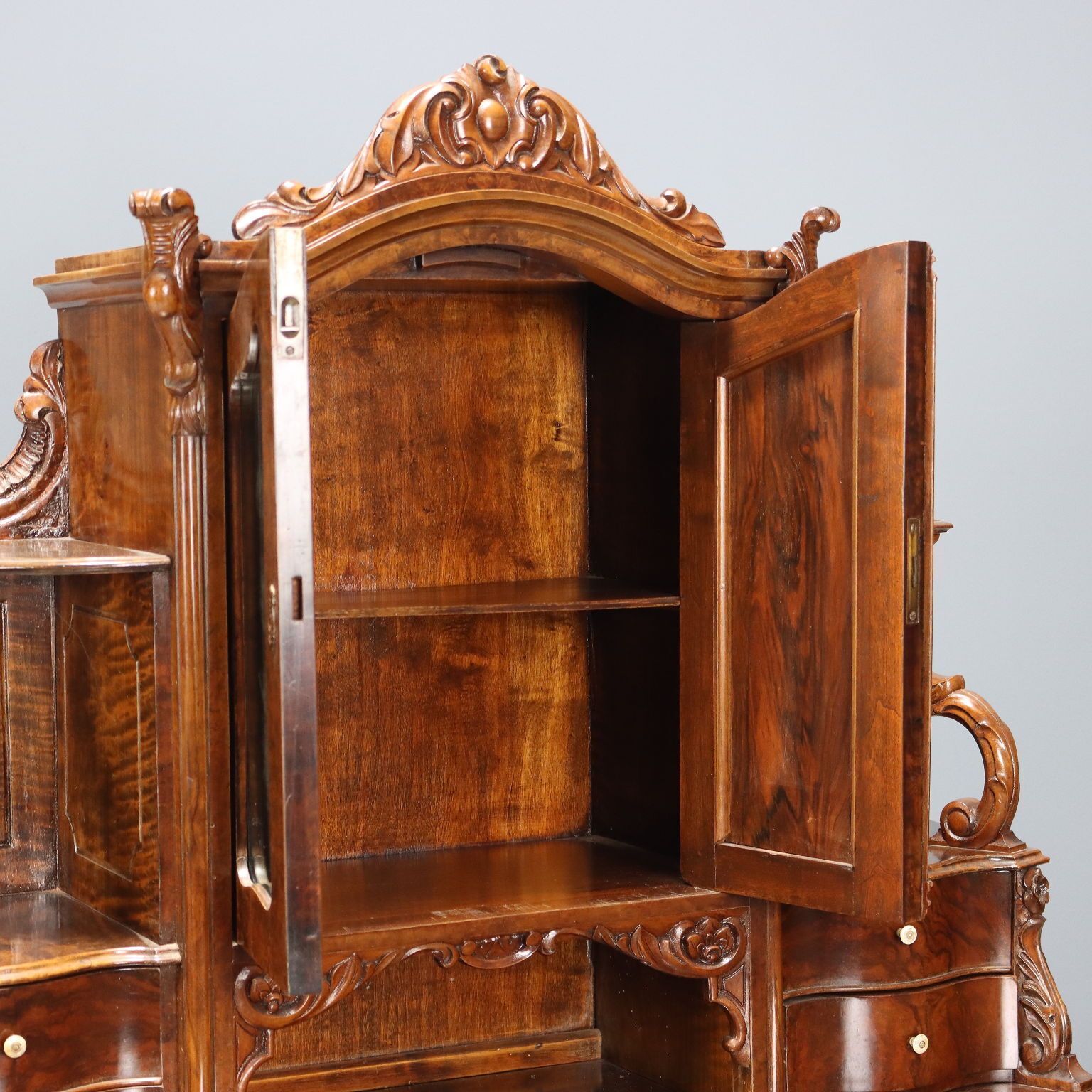 Scrittoio Luigi Filippo In Noce E Piuma Di Noce photo Furniture