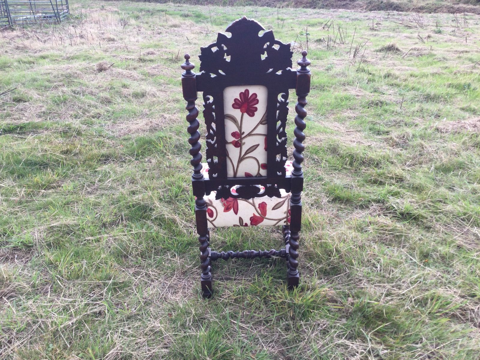 Priced To Sell!! Antique Decorative Barley Twist Chair Upholstered High Back Armchair photo 50.0