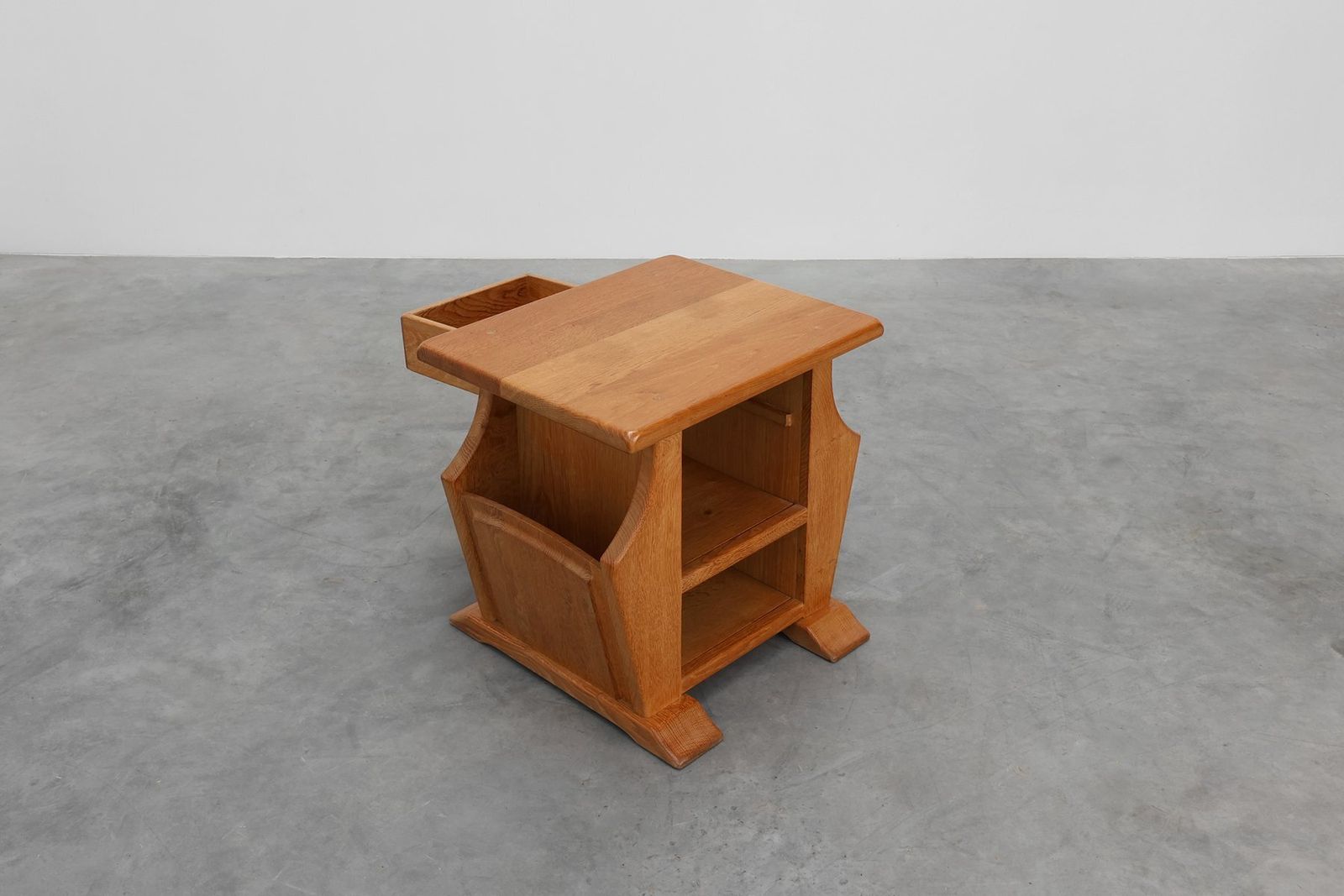 Mid Century Modern French Blonde Oak Side Table, 1980s photo 1042.0