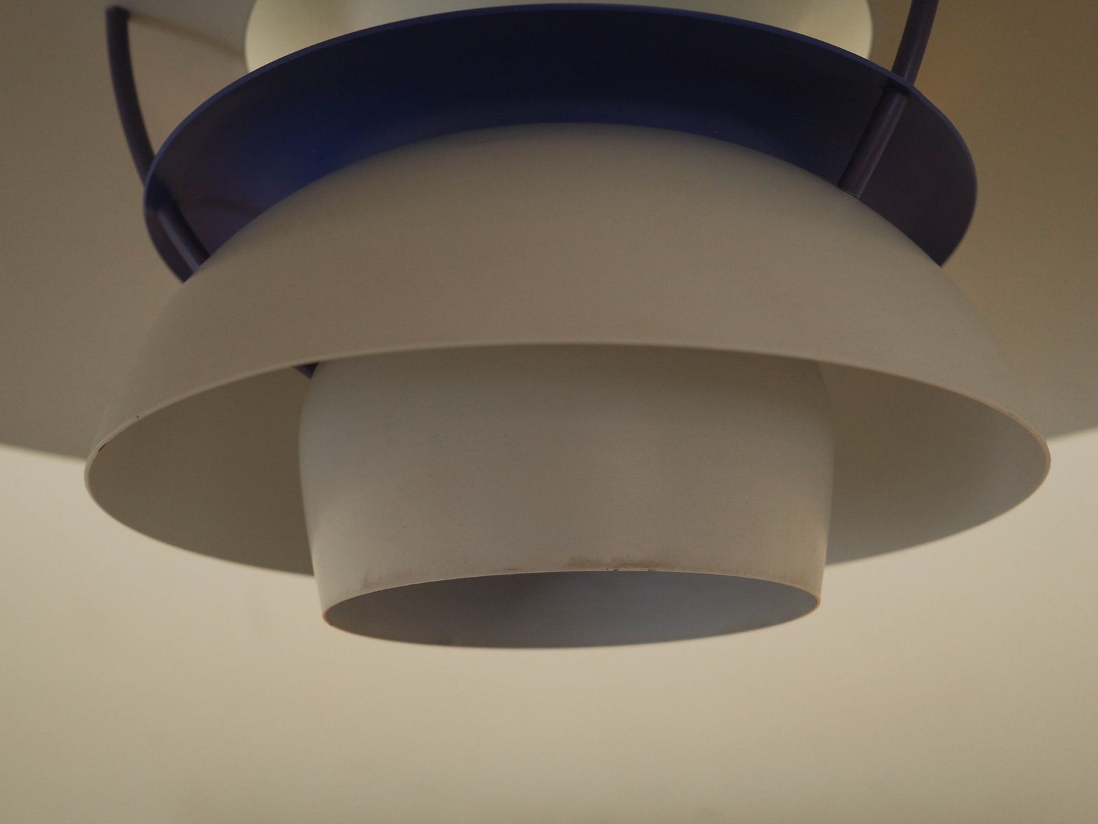 photo vinterior Hanglamp Ph5, Deens Design, Jaren 1970, Fabrikant: Louis Poulsen