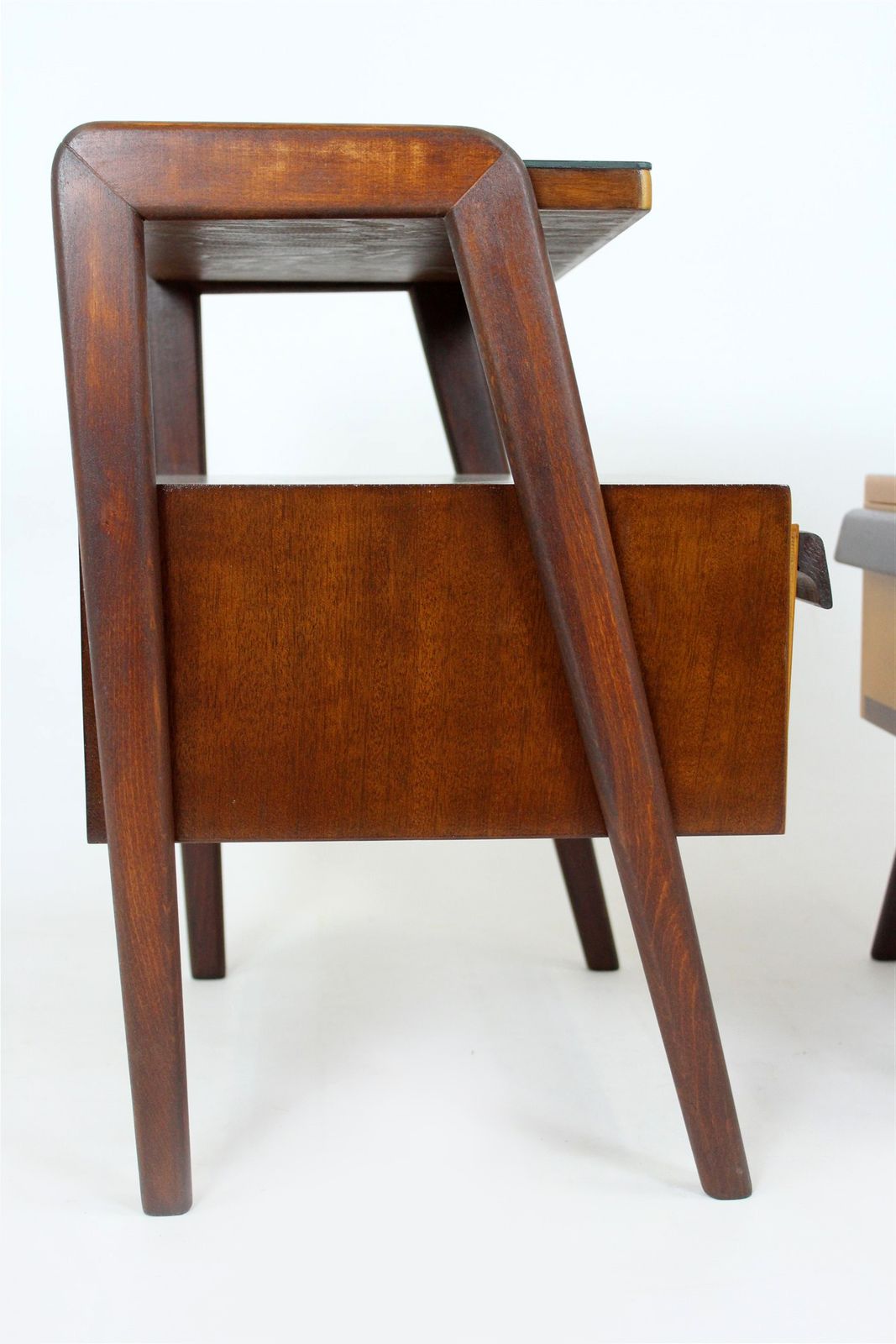 photo vintage Czech Mid Century Jitona Mahogany Nightstands Bedroom Set, Fully Restored 1960s