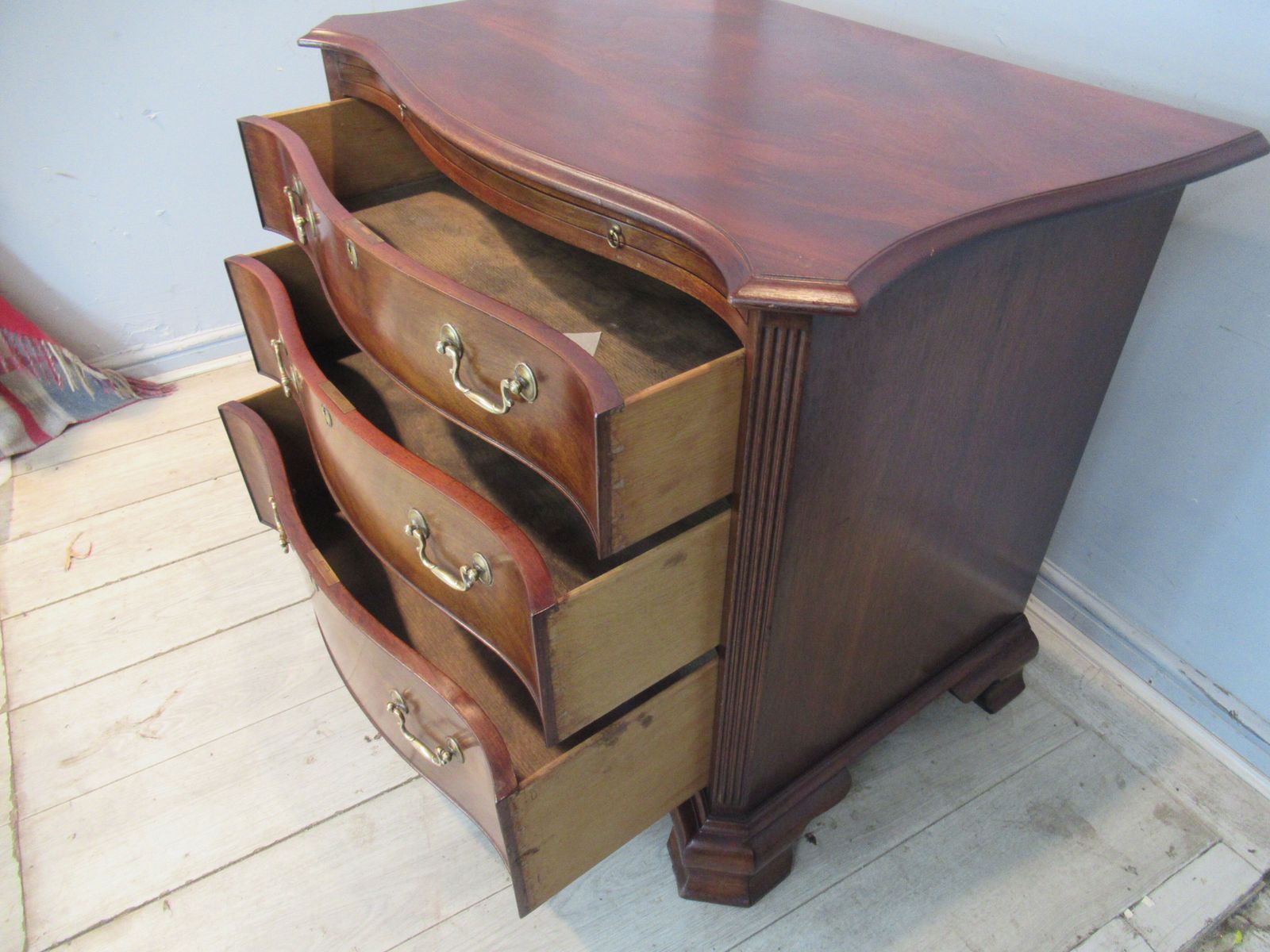 675.0 Georgian Style Mahogany   Serpentine Shaped  Chest Of Drawers photo